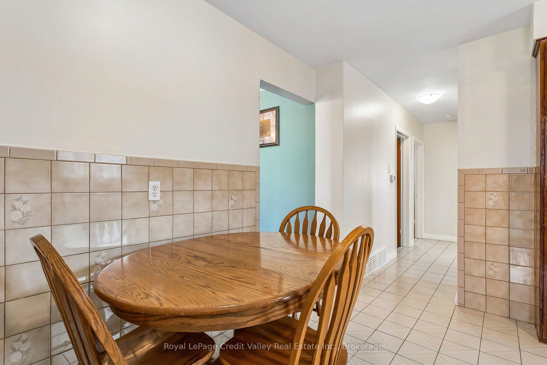 Photo 19 of 8 Milner Road, Brampton, Brampton East — HOMEH
