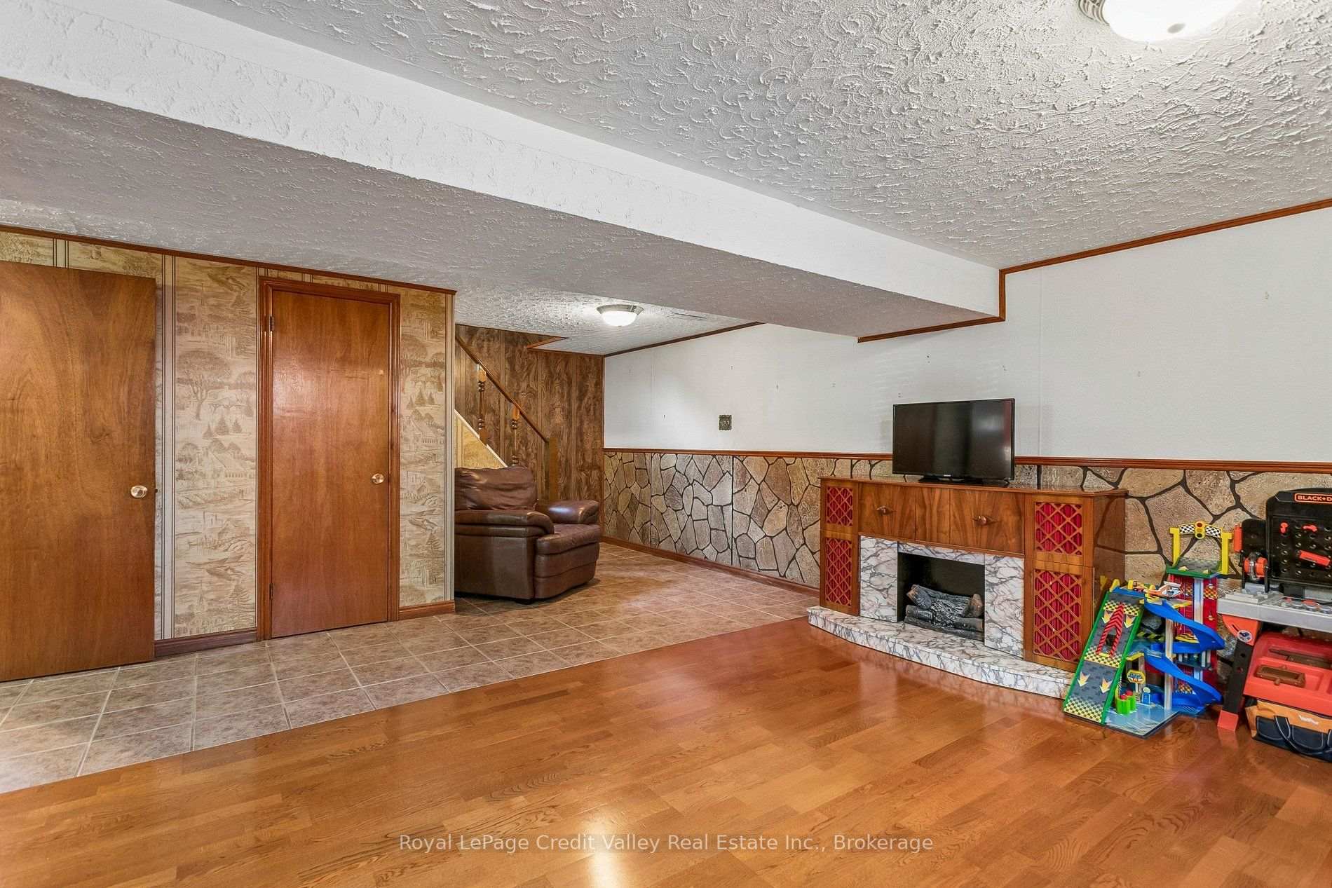 Photo 33 of 8 Milner Road, Brampton, Brampton East — HOMEH