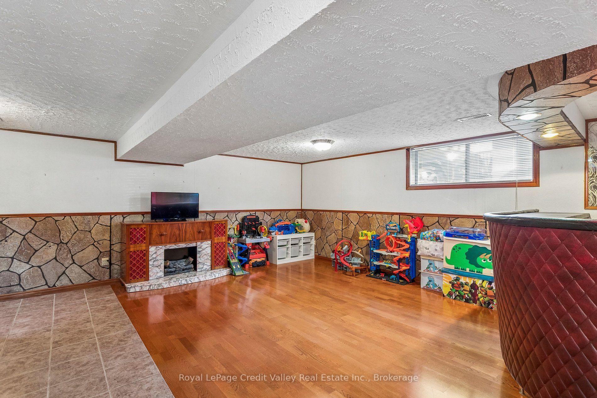 Photo 34 of 8 Milner Road, Brampton, Brampton East — HOMEH