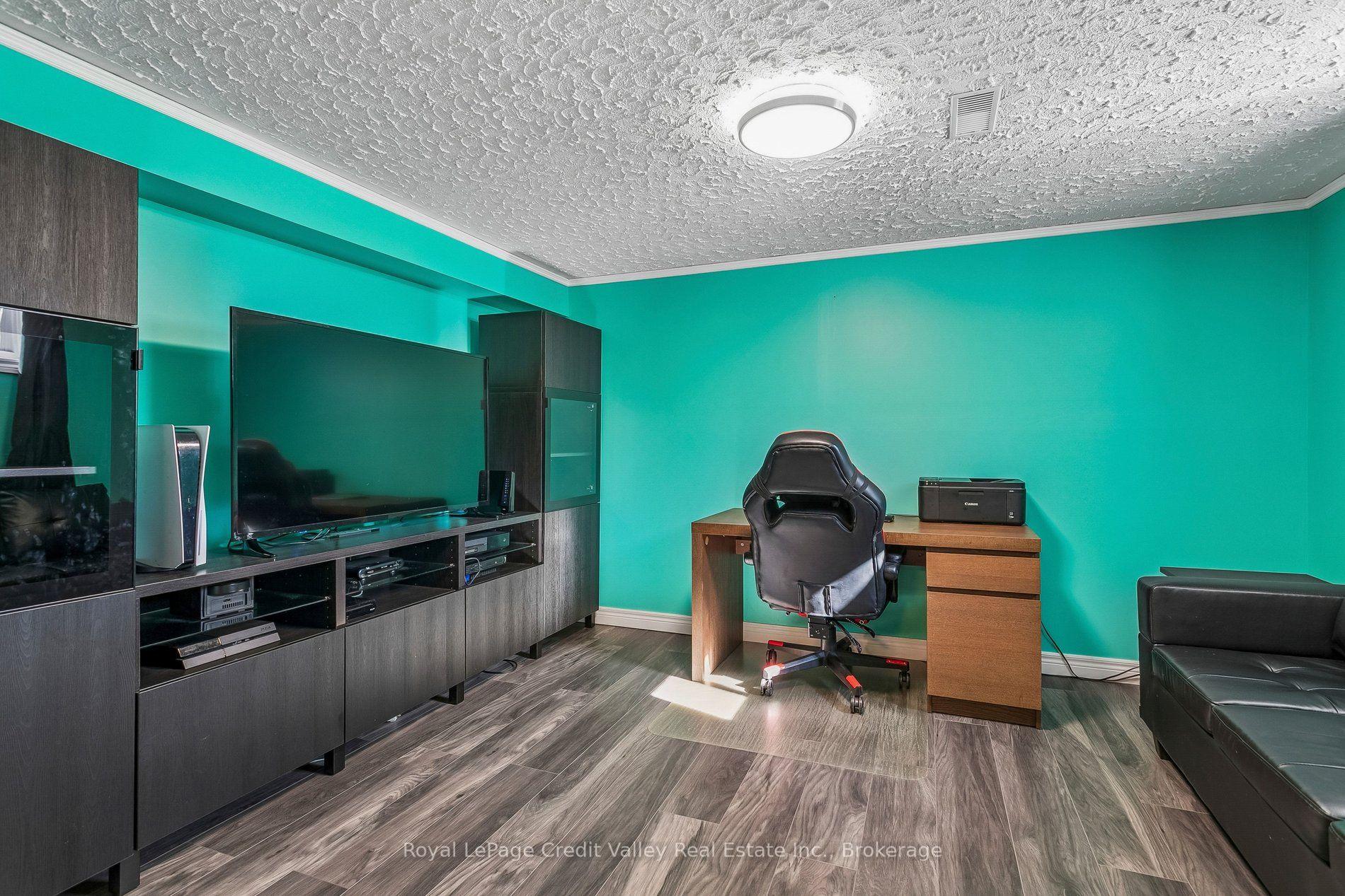 Photo 41 of 8 Milner Road, Brampton, Brampton East — HOMEH