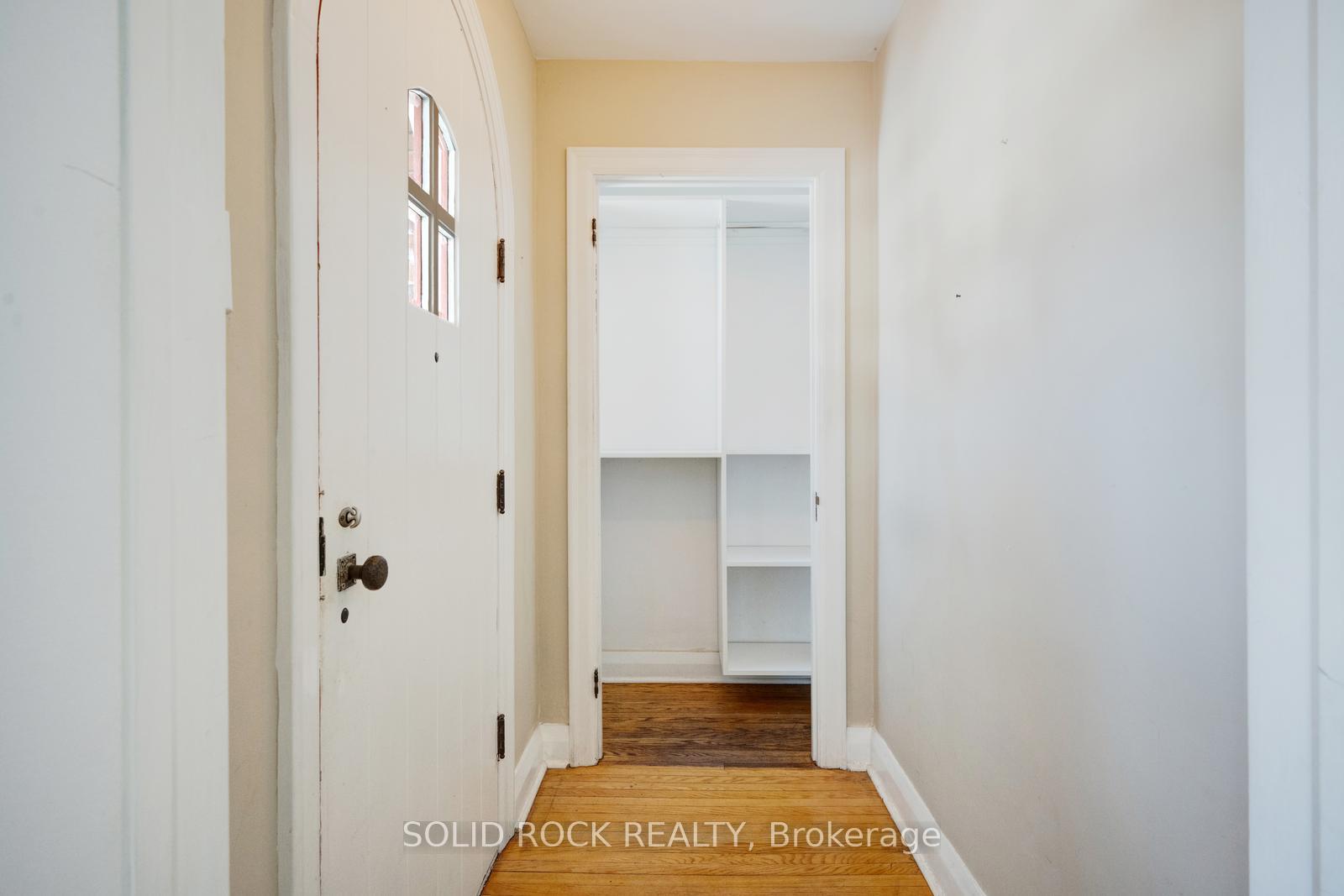 Photo 3 of 117 Mill Street S, Brampton, Downtown Brampton — HOMEH