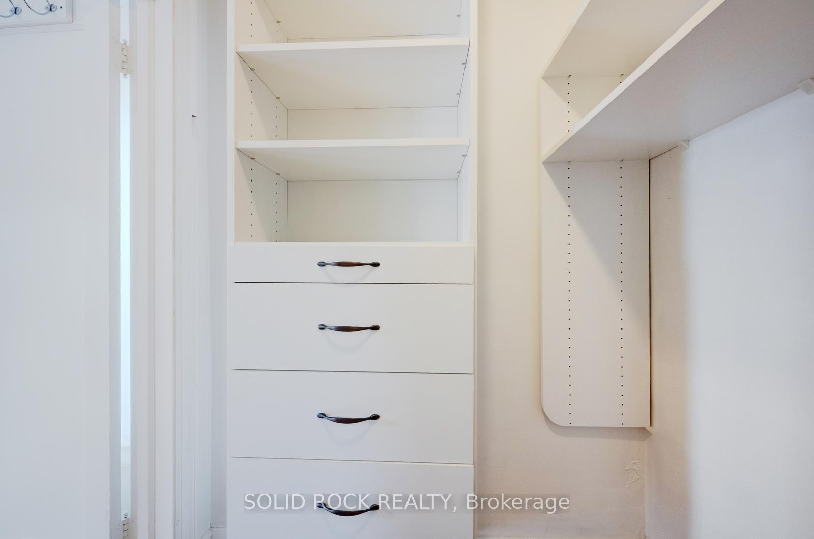 Photo 23 of 117 Mill Street S, Brampton, Downtown Brampton — HOMEH