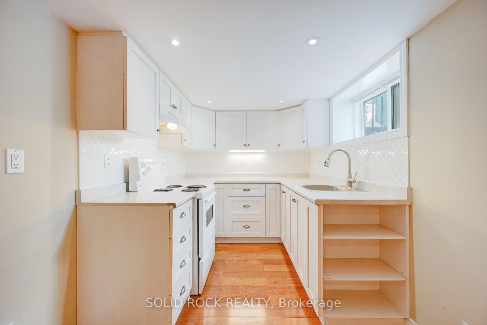 Photo 32 of 117 Mill Street S, Brampton, Downtown Brampton — HOMEH