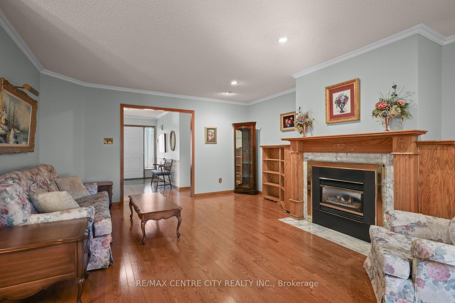 Photo 8 of Unit 38, 14 Doon Drive, London, North G — HOMEH