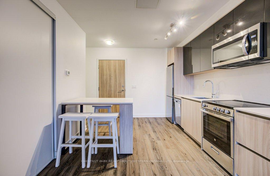 Photo 8 of Unit 612, 3100 Keele Street, North York, Downsview-Roding-CFB — HOMEH