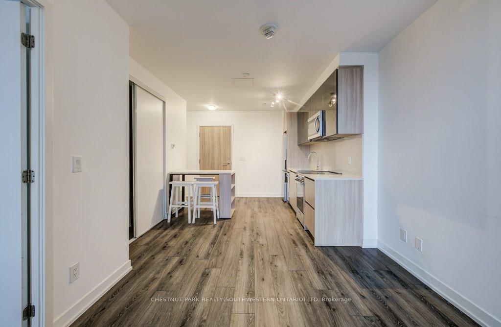 Photo 15 of Unit 612, 3100 Keele Street, North York, Downsview-Roding-CFB — HOMEH