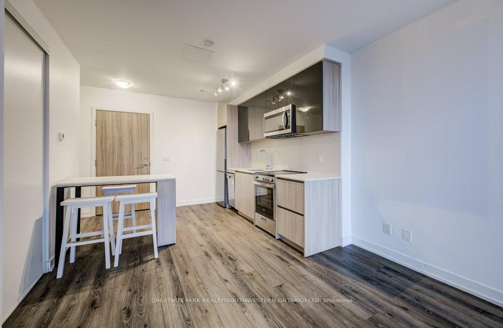 Photo 16 of Unit 612, 3100 Keele Street, North York, Downsview-Roding-CFB — HOMEH