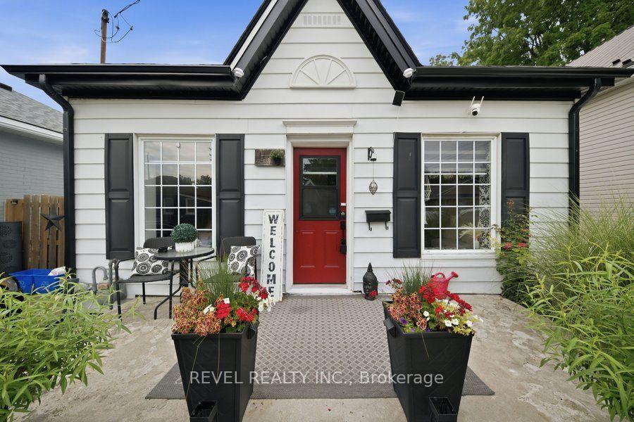 Photo 6 of 11 Esther Street, Brantford, East Ward — HOMEH