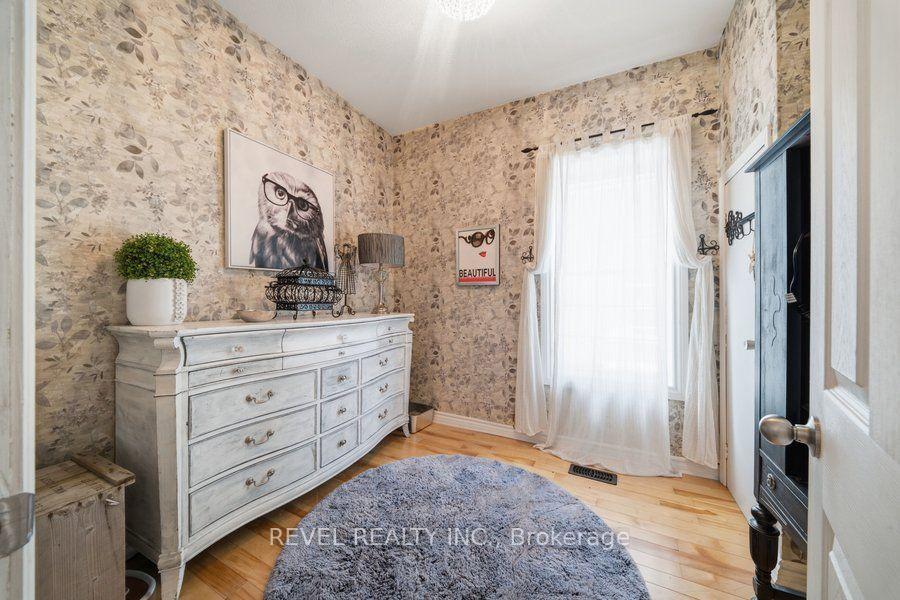 Photo 13 of 11 Esther Street, Brantford, East Ward — HOMEH