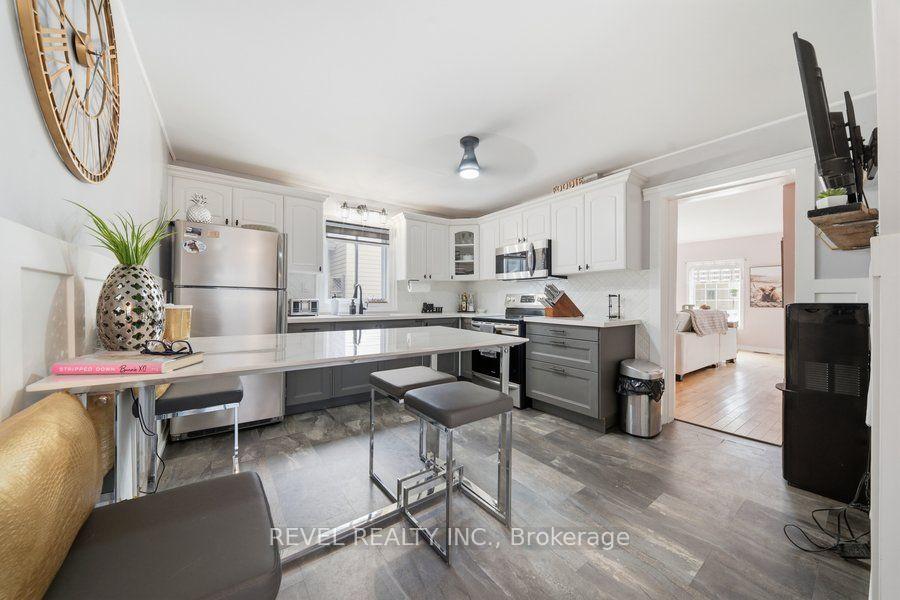 Photo 15 of 11 Esther Street, Brantford, East Ward — HOMEH