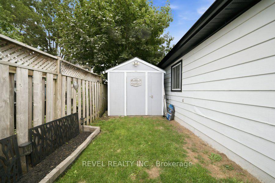 Photo 31 of 11 Esther Street, Brantford, East Ward — HOMEH