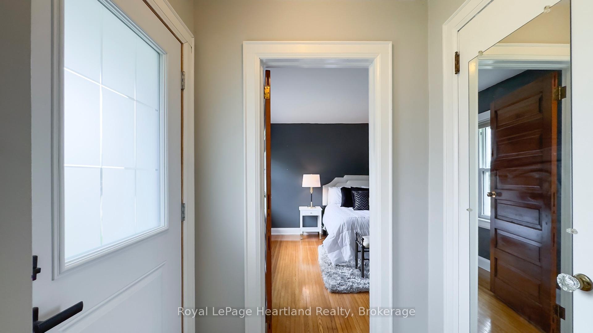 Photo 5 of 578 Stauffer Street, Huron-Kinloss, Lucknow — HOMEH