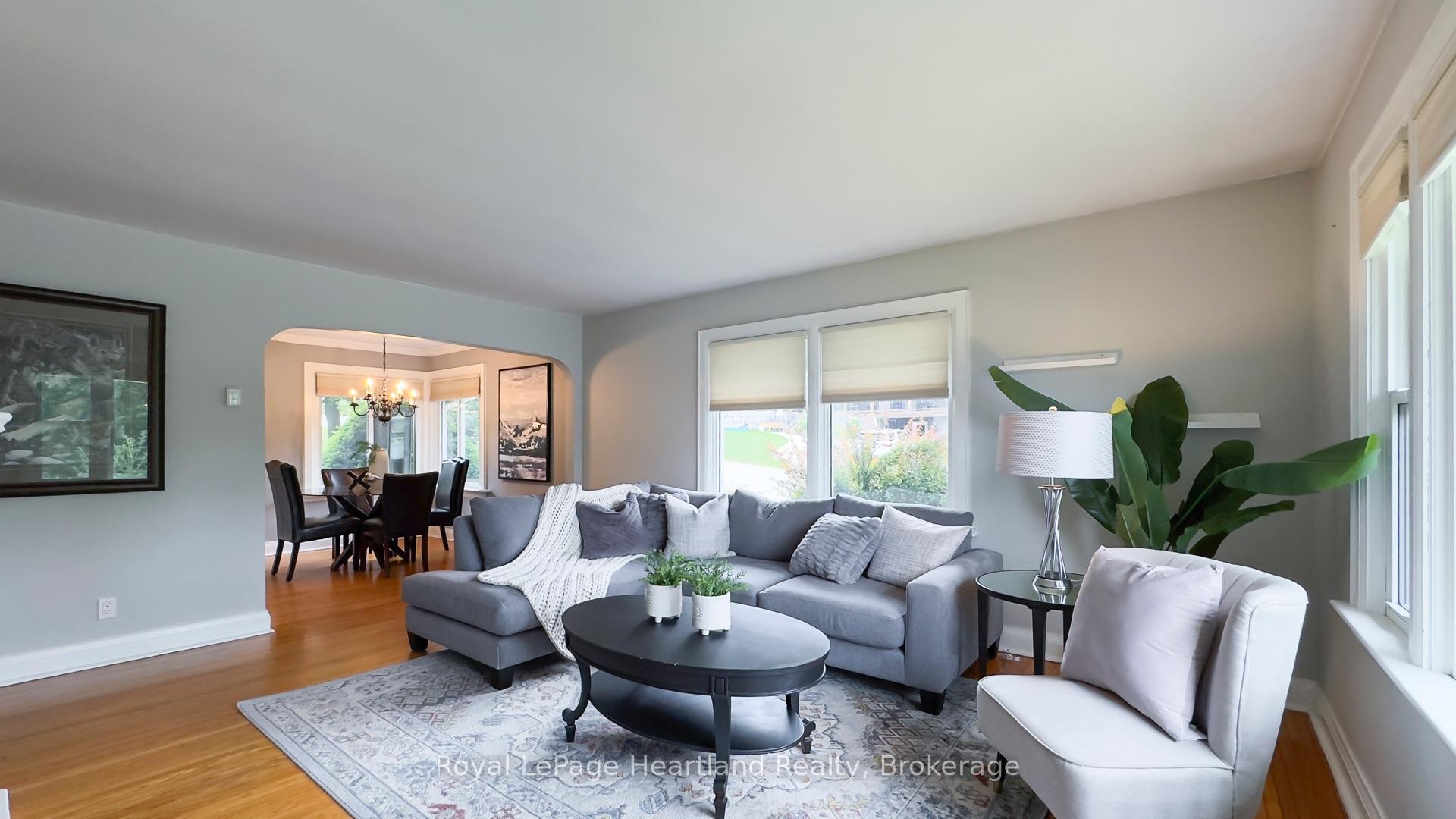 Photo 7 of 578 Stauffer Street, Huron-Kinloss, Lucknow — HOMEH