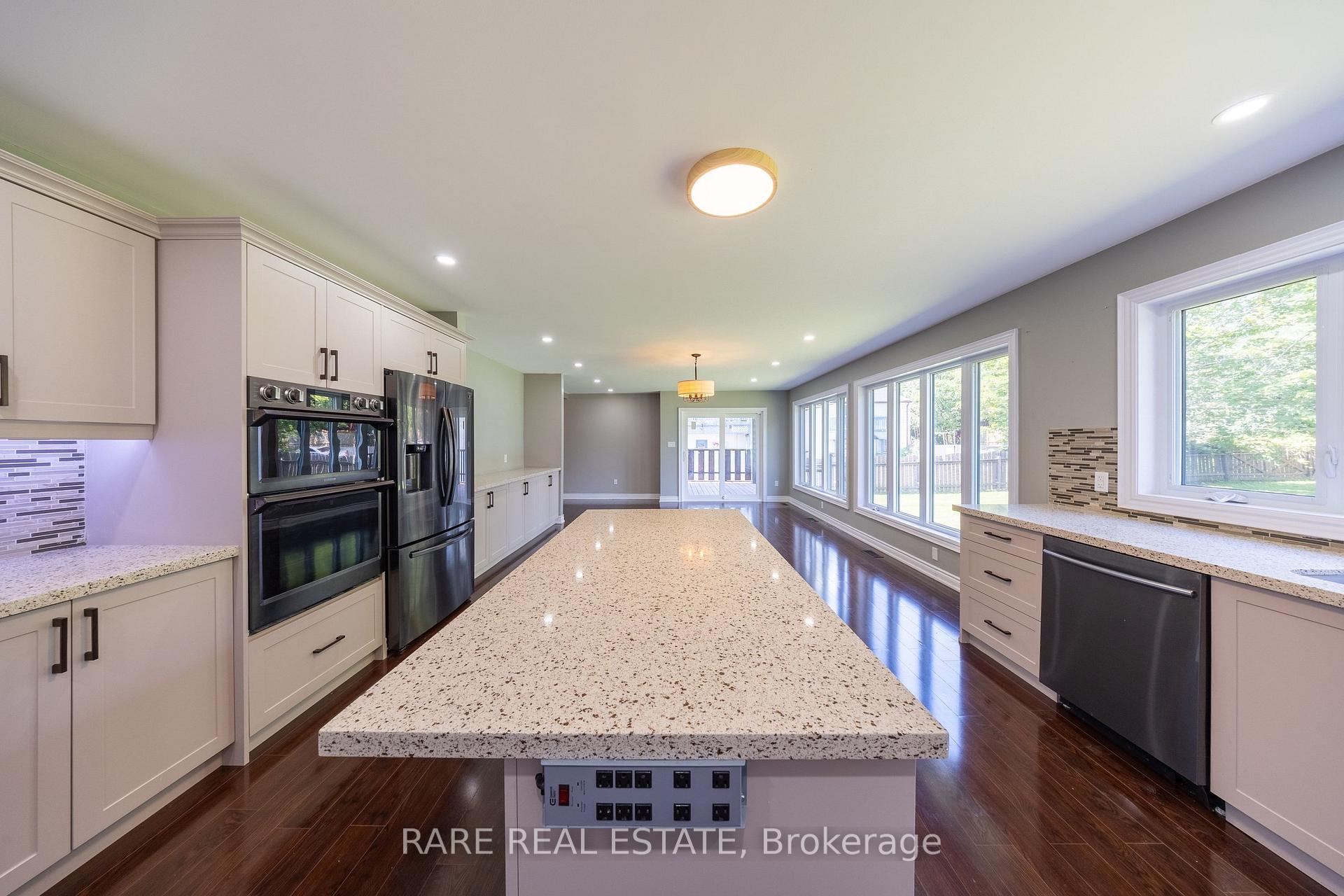 Photo 18 of 258 Union Avenue, Scugog, Port Perry — HOMEH