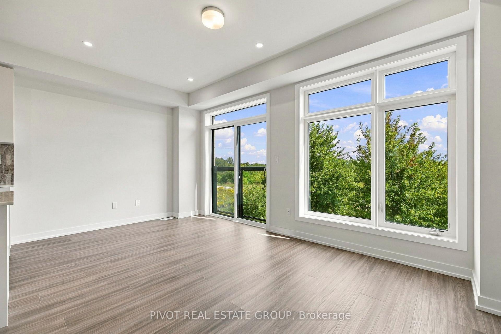 Photo 14 of 26 Observatory Way, Whitby, Brooklin — HOMEH