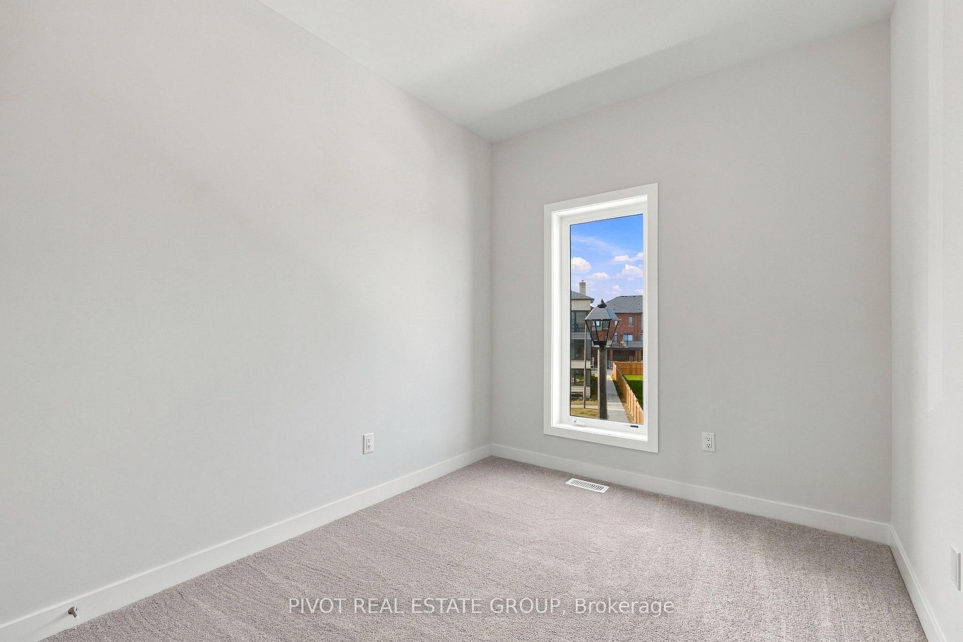 Photo 33 of 26 Observatory Way, Whitby, Brooklin — HOMEH