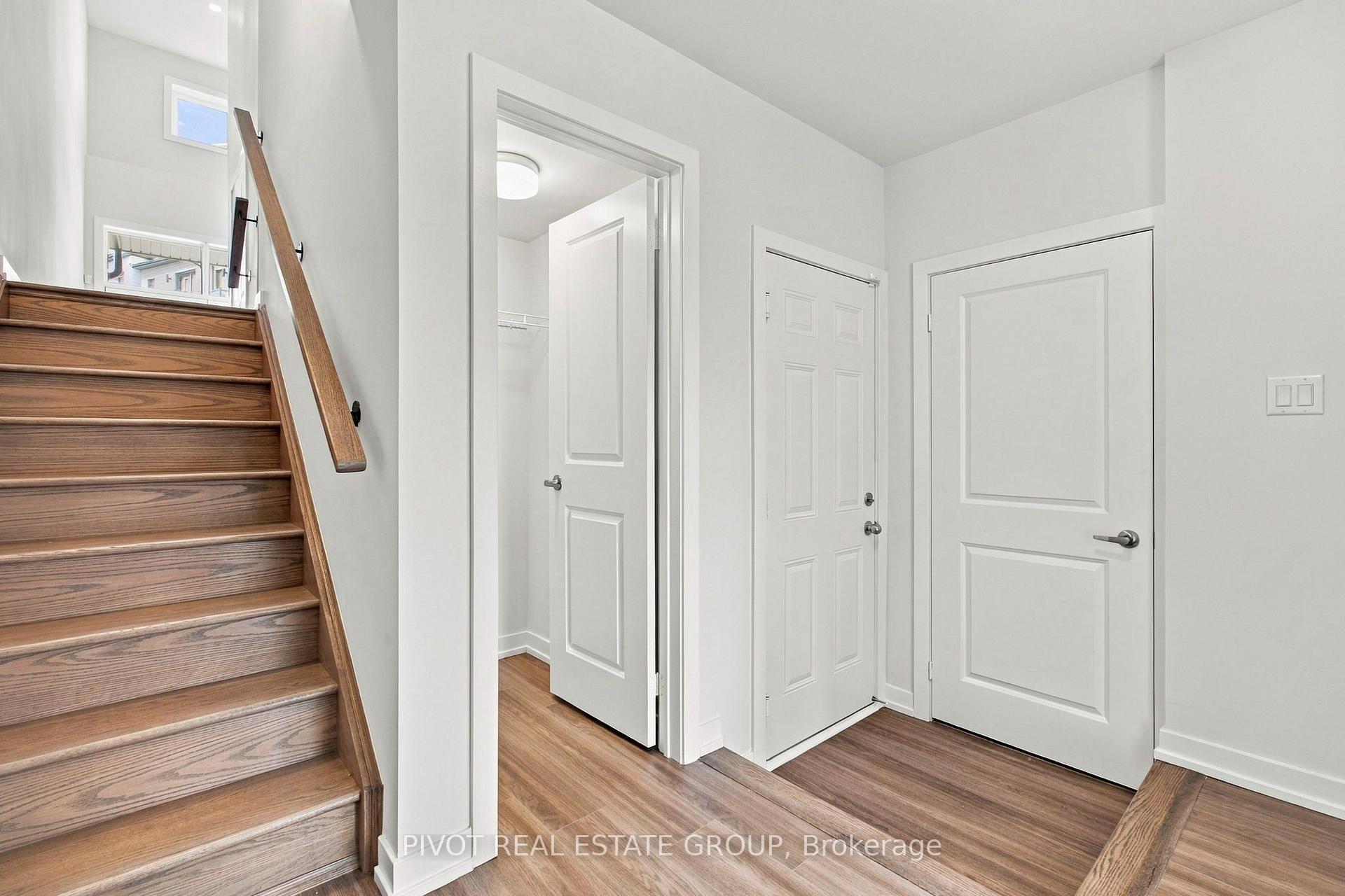 Photo 37 of 26 Observatory Way, Whitby, Brooklin — HOMEH