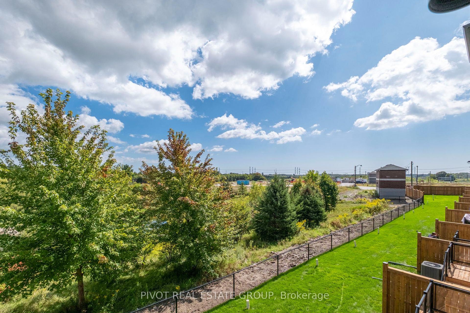 Photo 43 of 26 Observatory Way, Whitby, Brooklin — HOMEH