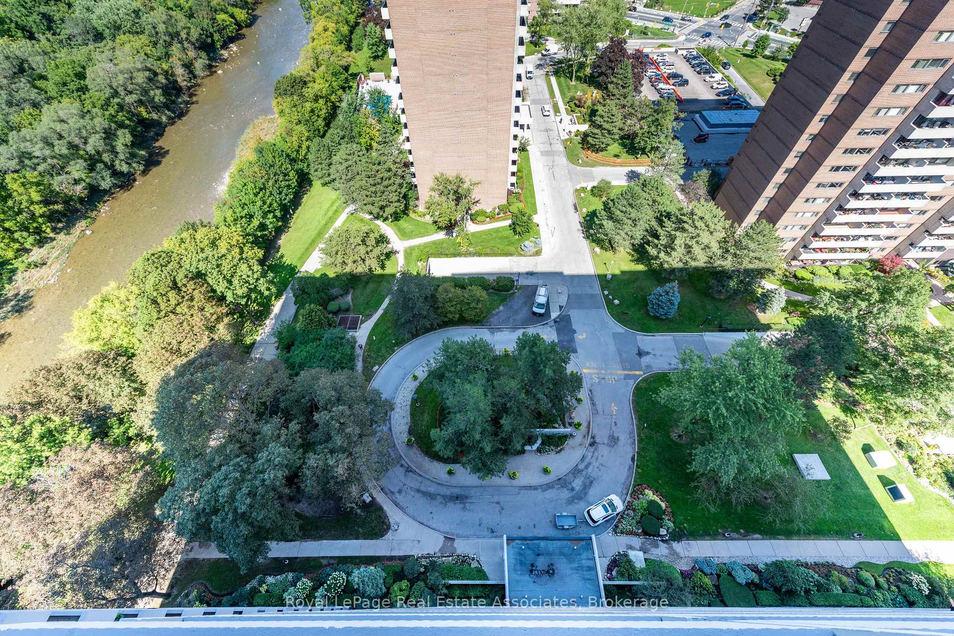 Photo 22 of Unit #1906, 240 Scarlett Road, Toronto, Rockcliffe-Smythe — HOMEH