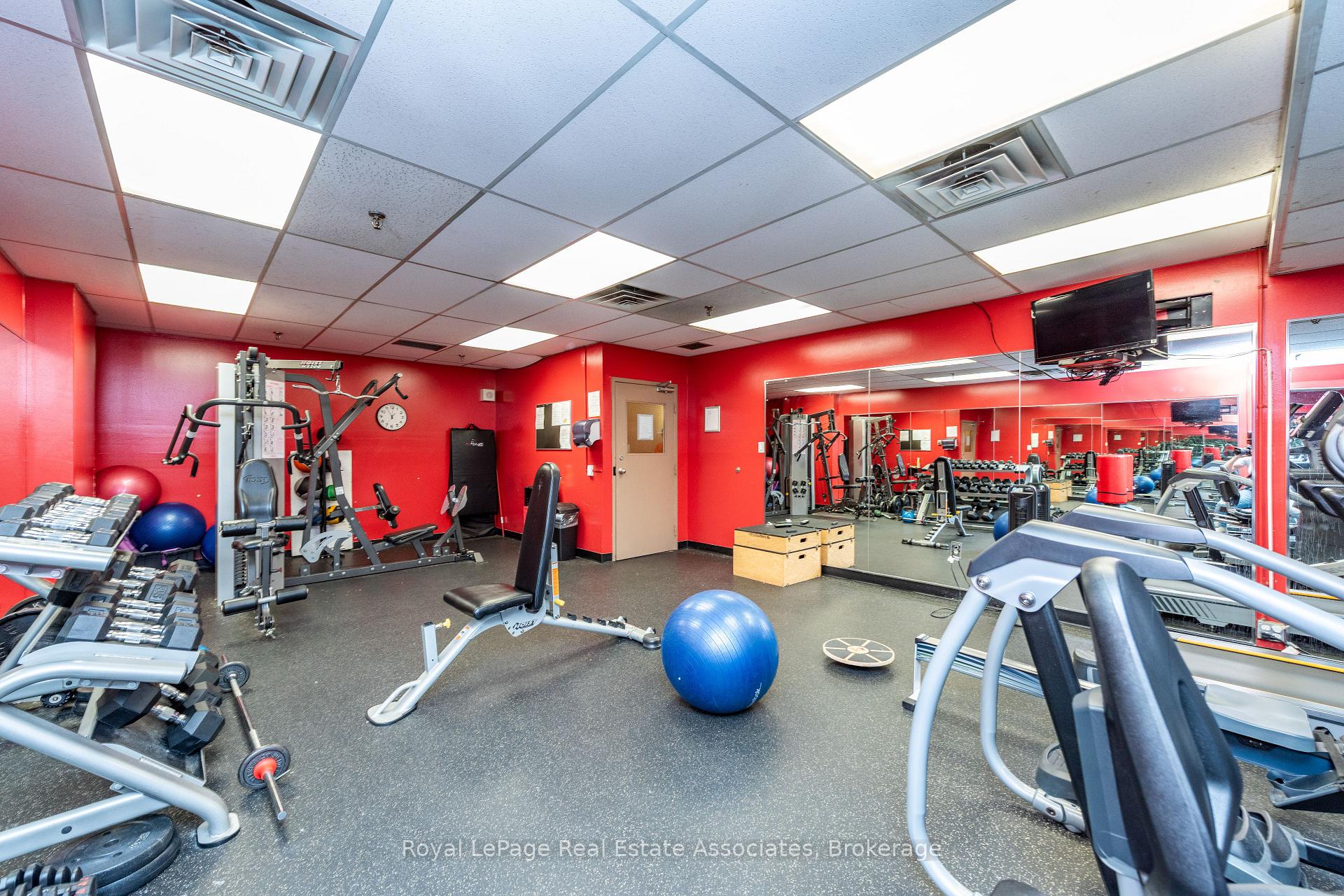 Photo 32 of Unit #1906, 240 Scarlett Road, Toronto, Rockcliffe-Smythe — HOMEH