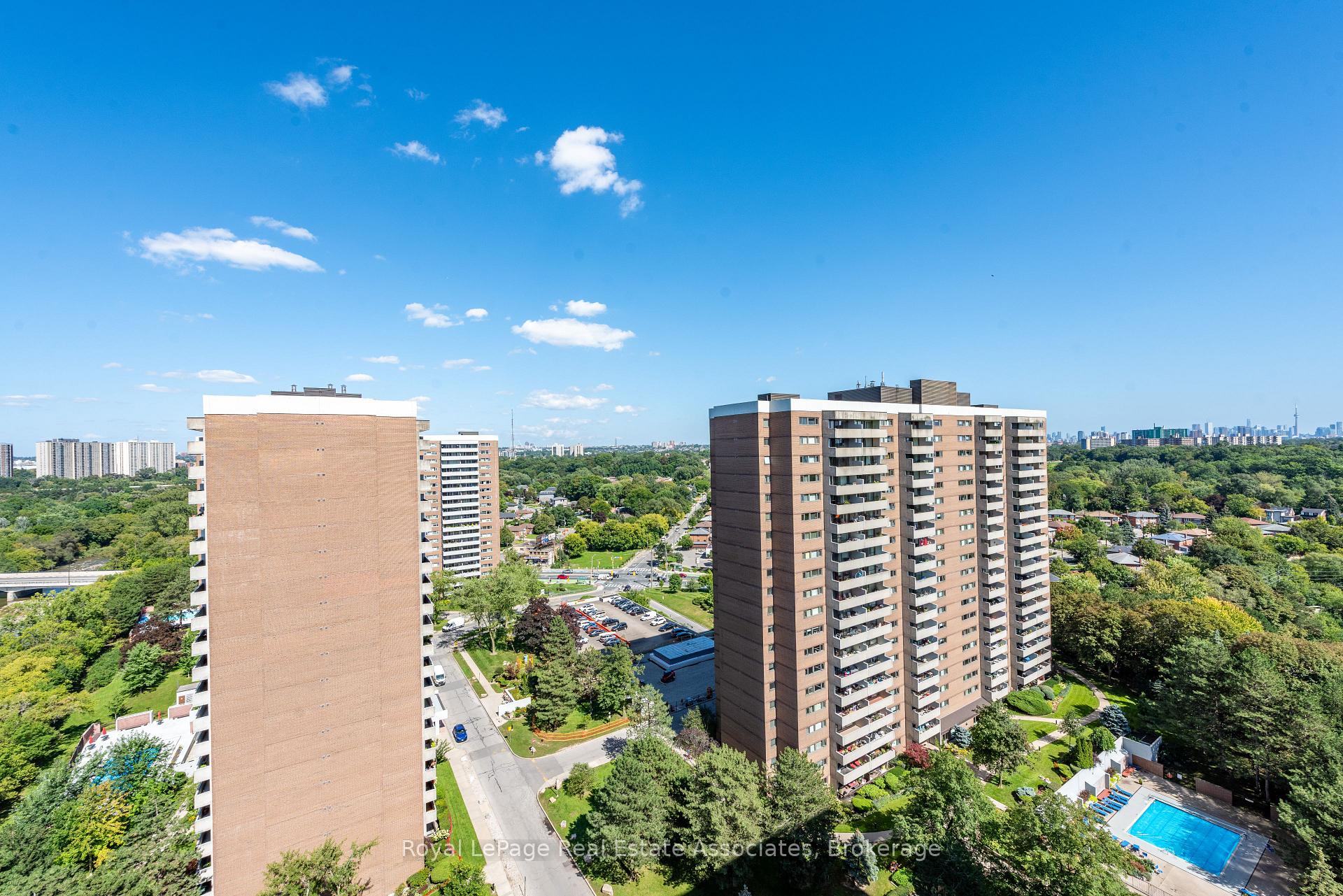 Photo 37 of Unit #1906, 240 Scarlett Road, Toronto, Rockcliffe-Smythe — HOMEH