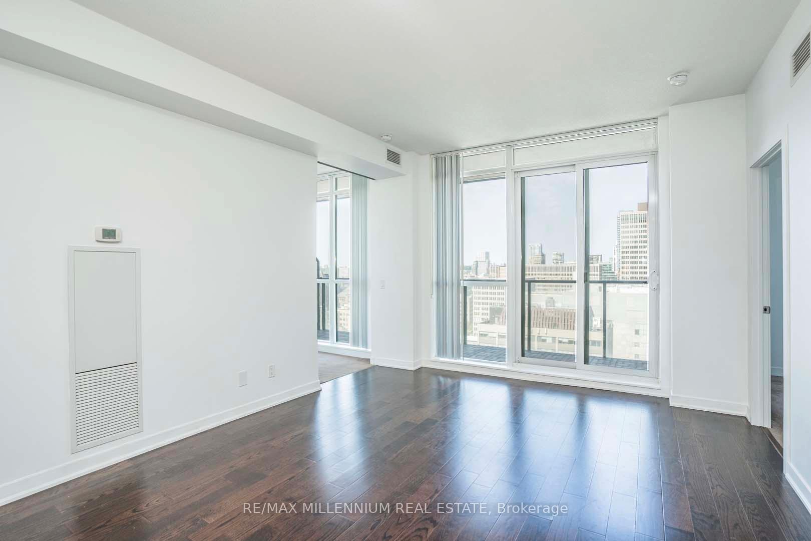 Photo 21 of Unit 2212, 770 Bay Street, Toronto, Bay Street Corridor — HOMEH