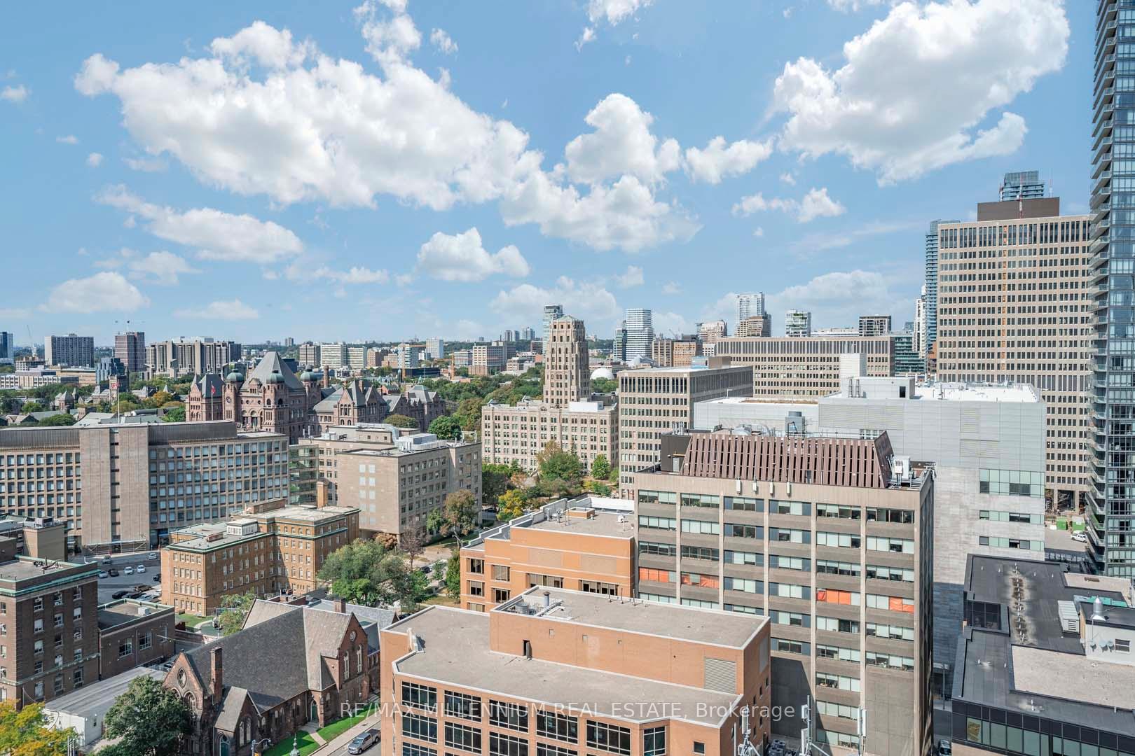 Photo 22 of Unit 2212, 770 Bay Street, Toronto, Bay Street Corridor — HOMEH