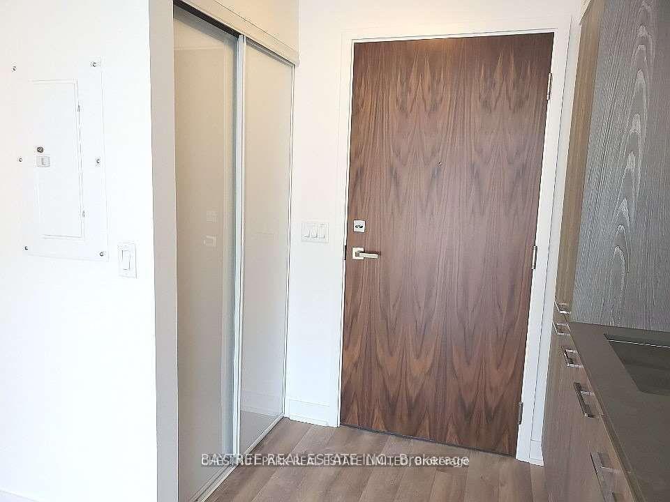 Photo 6 of Unit 912, 30 Baseball Place, Toronto, South Riverdale — HOMEH