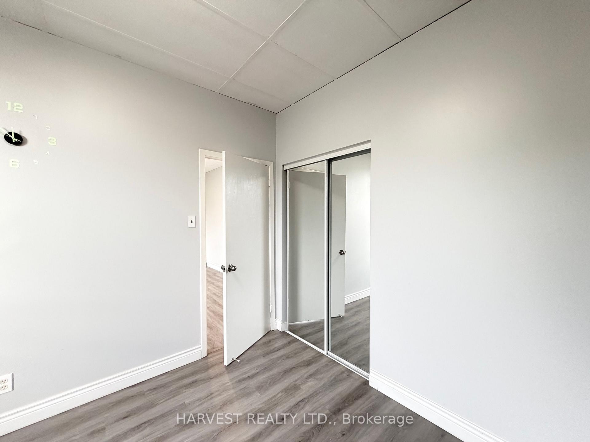 Photo 8 of Unit 2nd Level Unit 2, 100 Main Street N, Markham, Old Markham Village — HOMEH