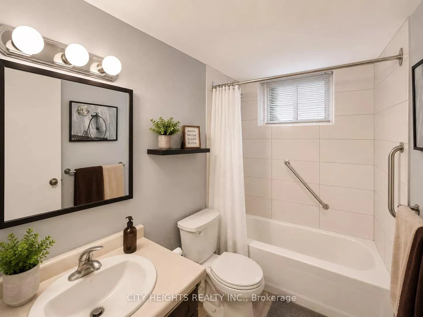 Photo 21 of Unit 206, 365 Geneva Street, St. Catharines, Fairview — HOMEH
