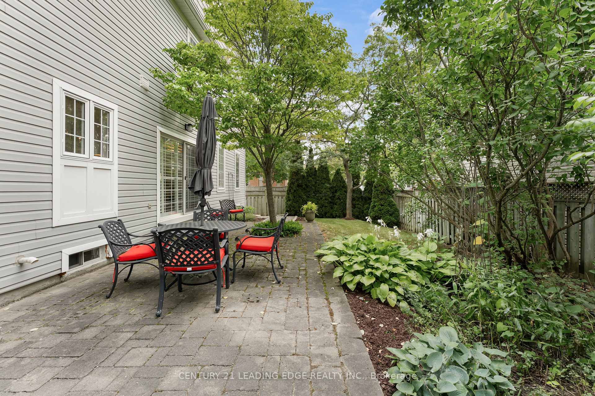 Photo 45 of 67 Hoile Drive, Ajax, South East — HOMEH