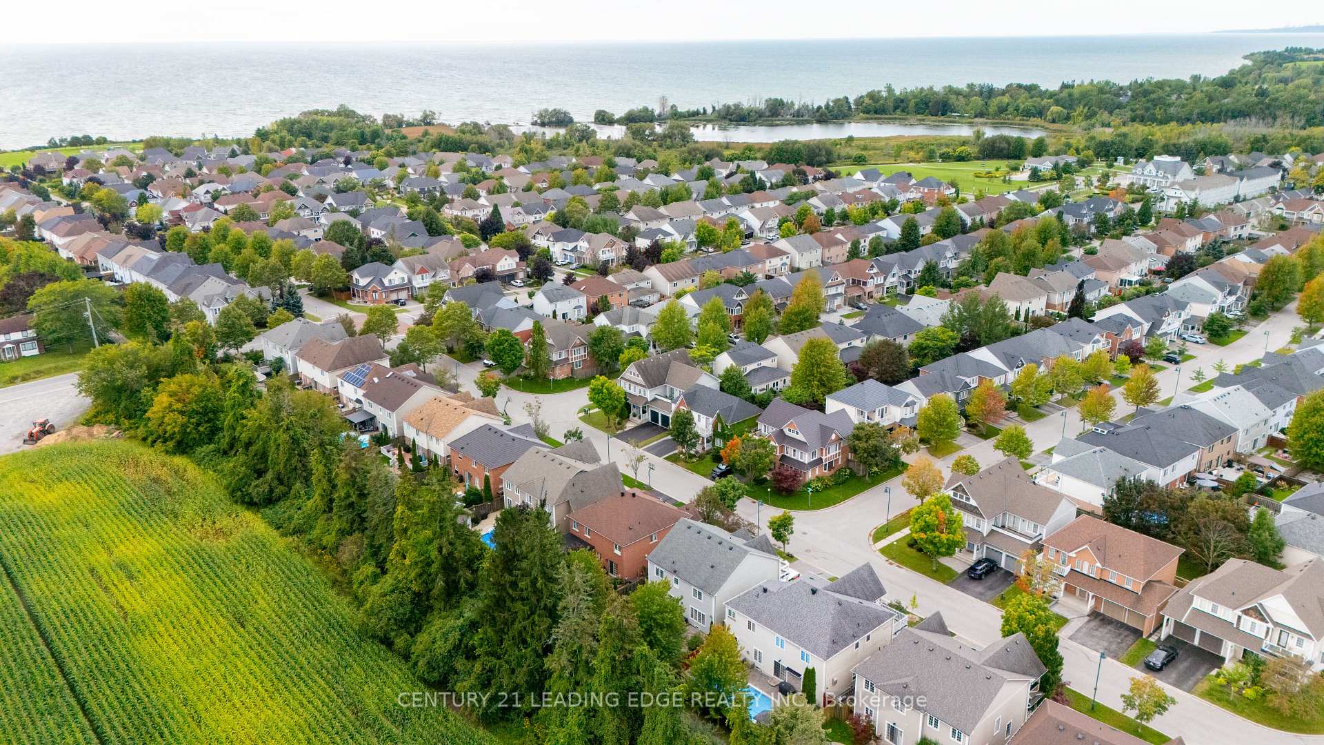 Photo 49 of 67 Hoile Drive, Ajax, South East — HOMEH