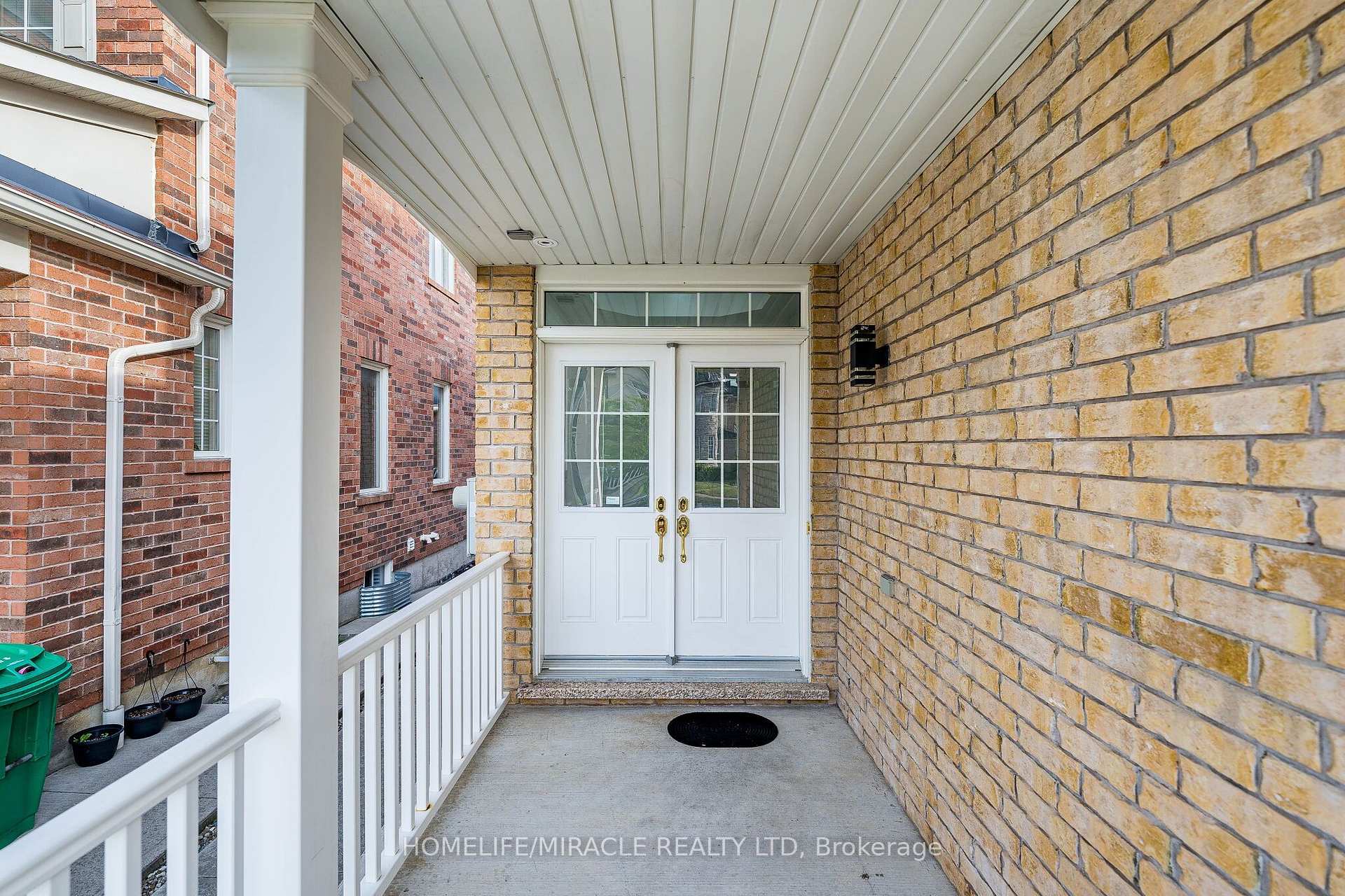 Photo 5 of 354 Panhellenic Drive, Mississauga, Meadowvale Village — HOMEH