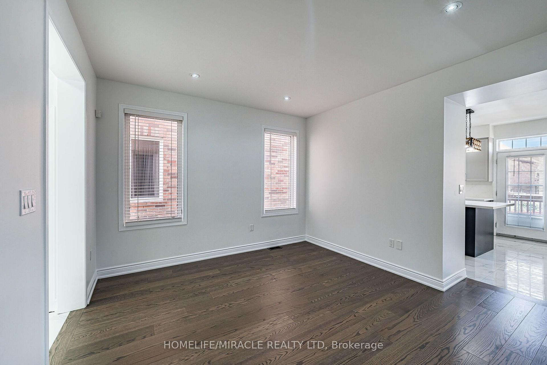 Photo 9 of 354 Panhellenic Drive, Mississauga, Meadowvale Village — HOMEH