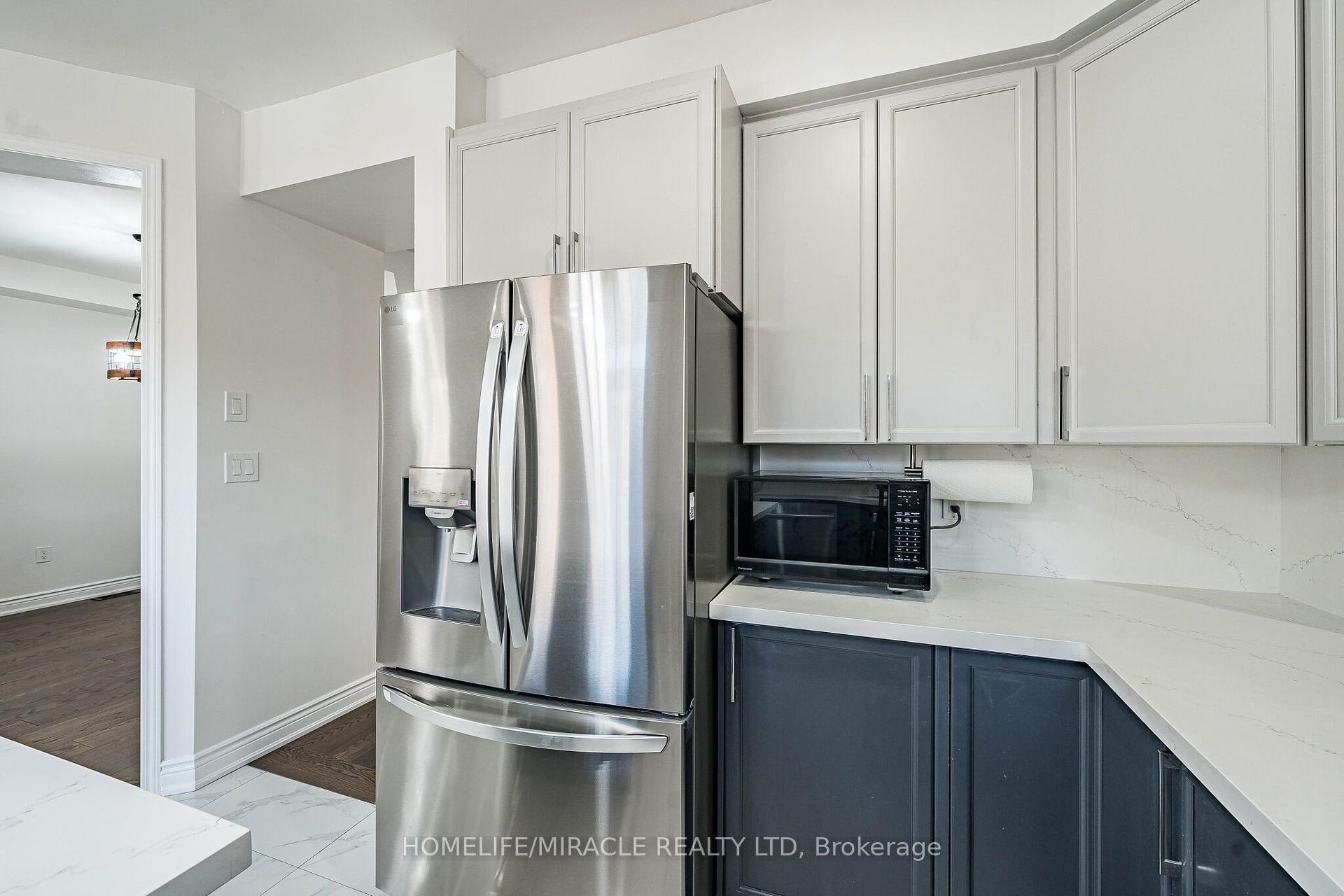 Photo 19 of 354 Panhellenic Drive, Mississauga, Meadowvale Village — HOMEH