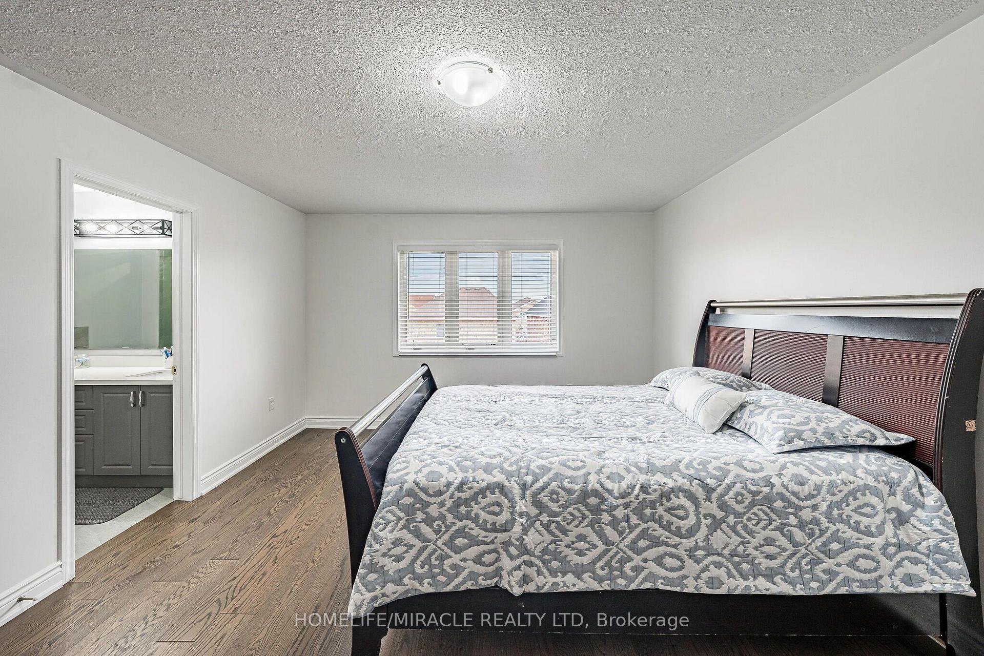 Photo 31 of 354 Panhellenic Drive, Mississauga, Meadowvale Village — HOMEH