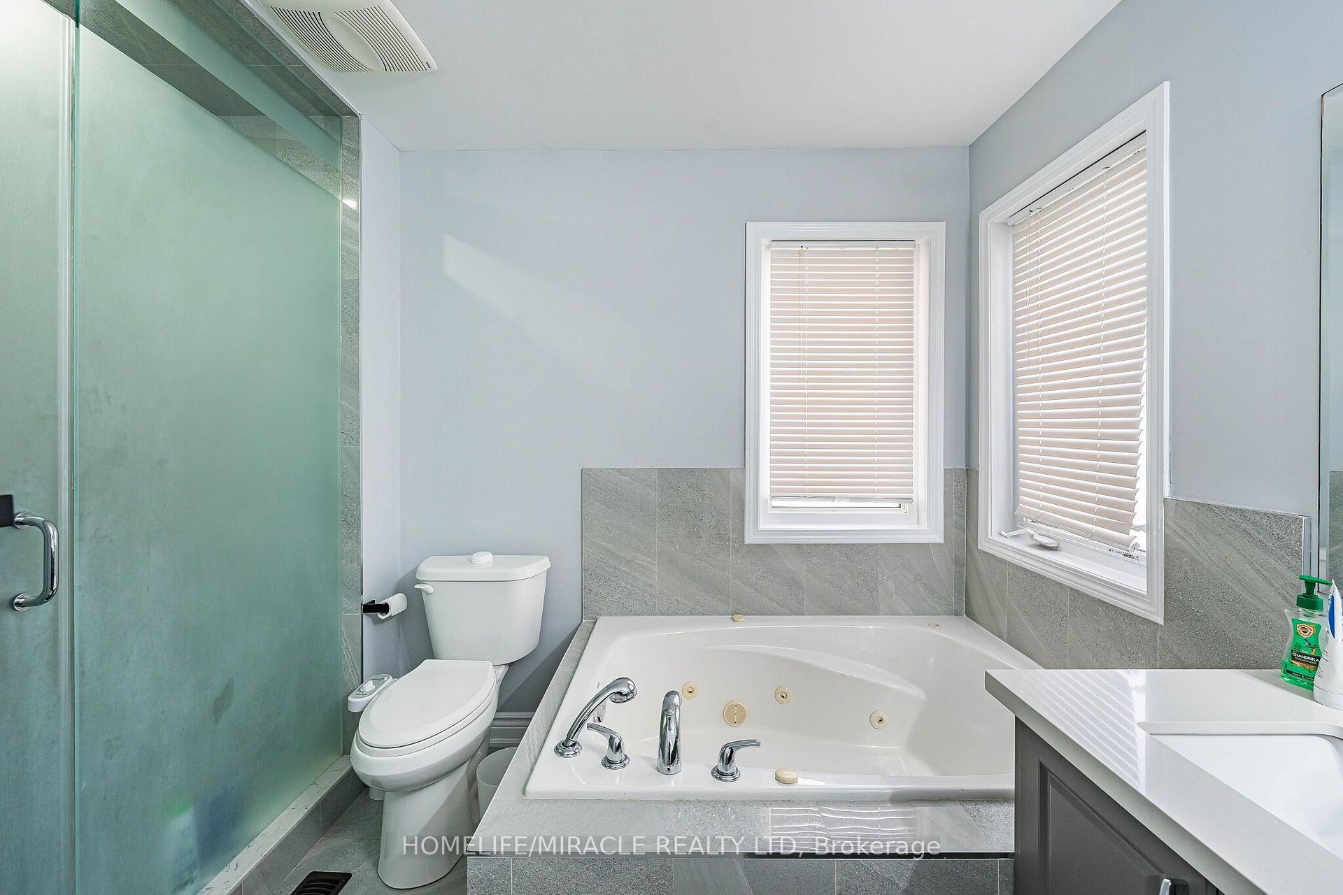 Photo 36 of 354 Panhellenic Drive, Mississauga, Meadowvale Village — HOMEH