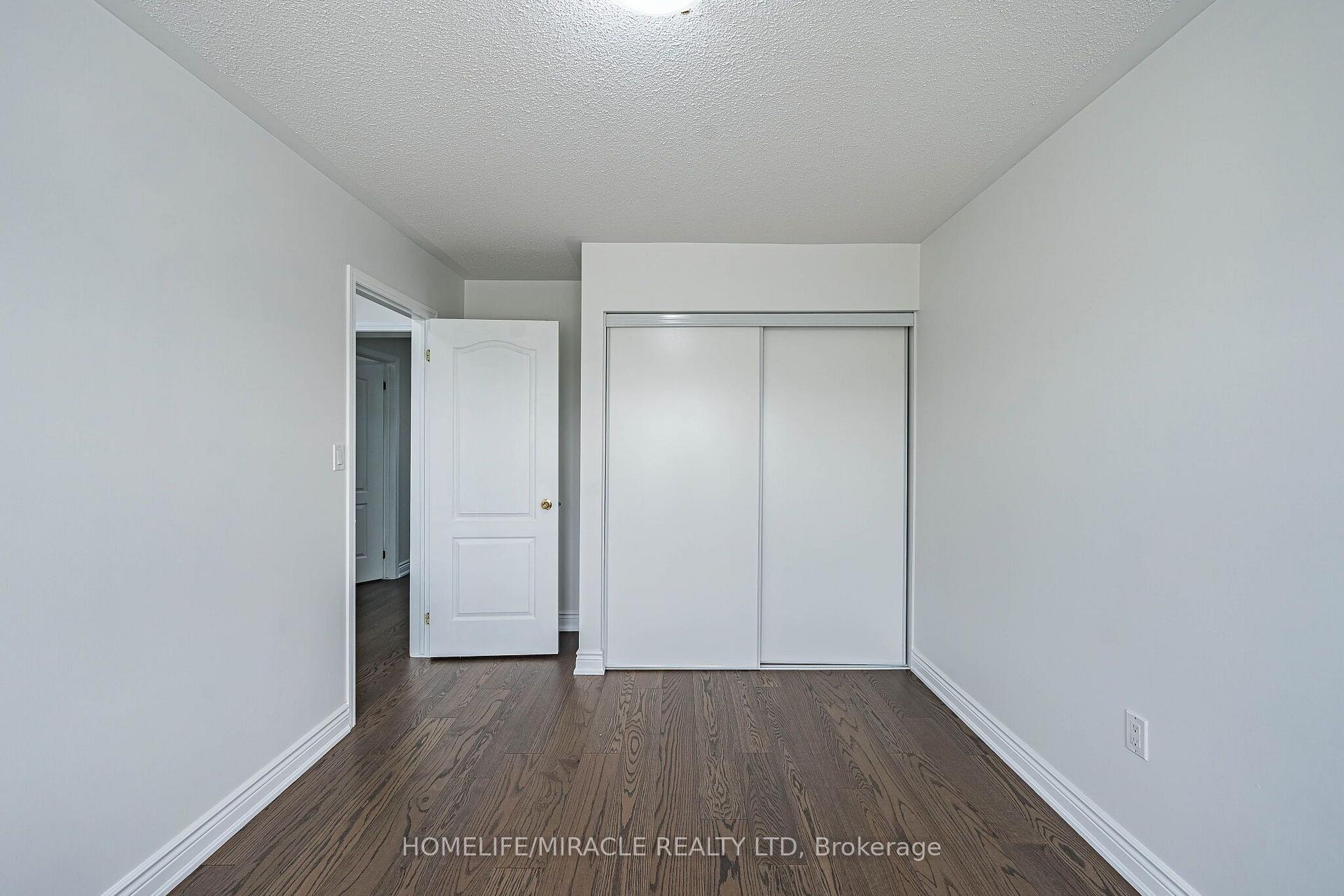 Photo 40 of 354 Panhellenic Drive, Mississauga, Meadowvale Village — HOMEH