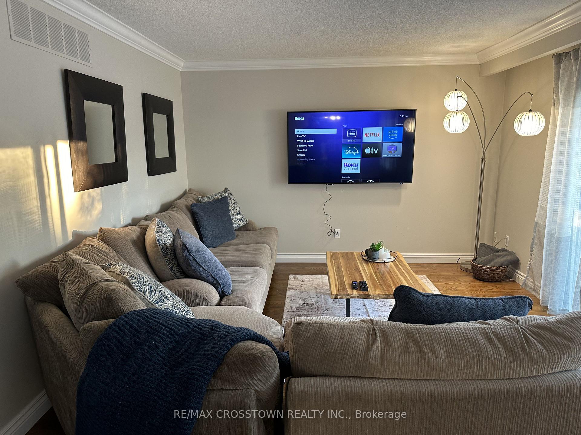 Photo 3 of 64 Marshall Street, Barrie, Allandale Heights — HOMEH