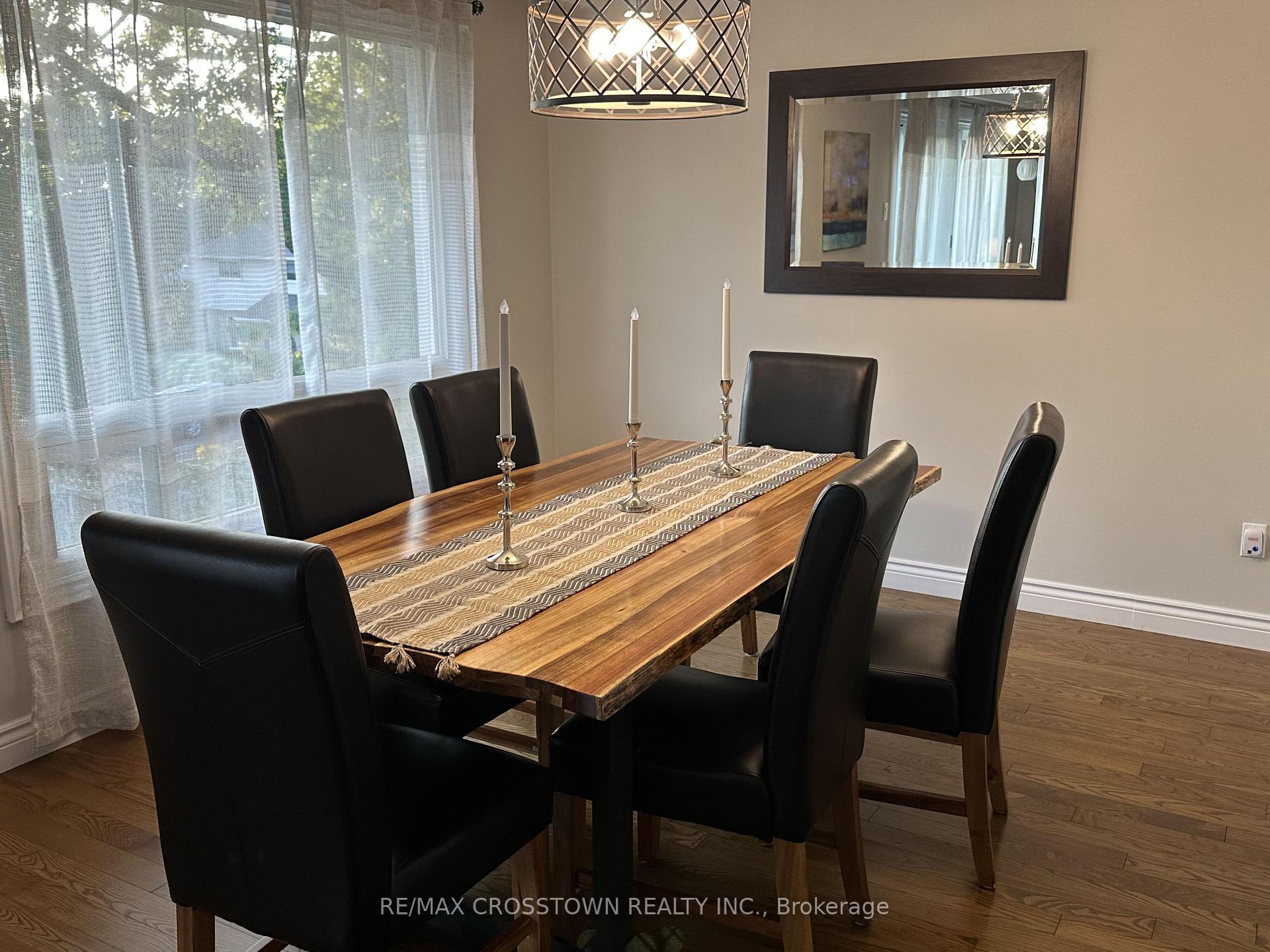 Photo 5 of 64 Marshall Street, Barrie, Allandale Heights — HOMEH