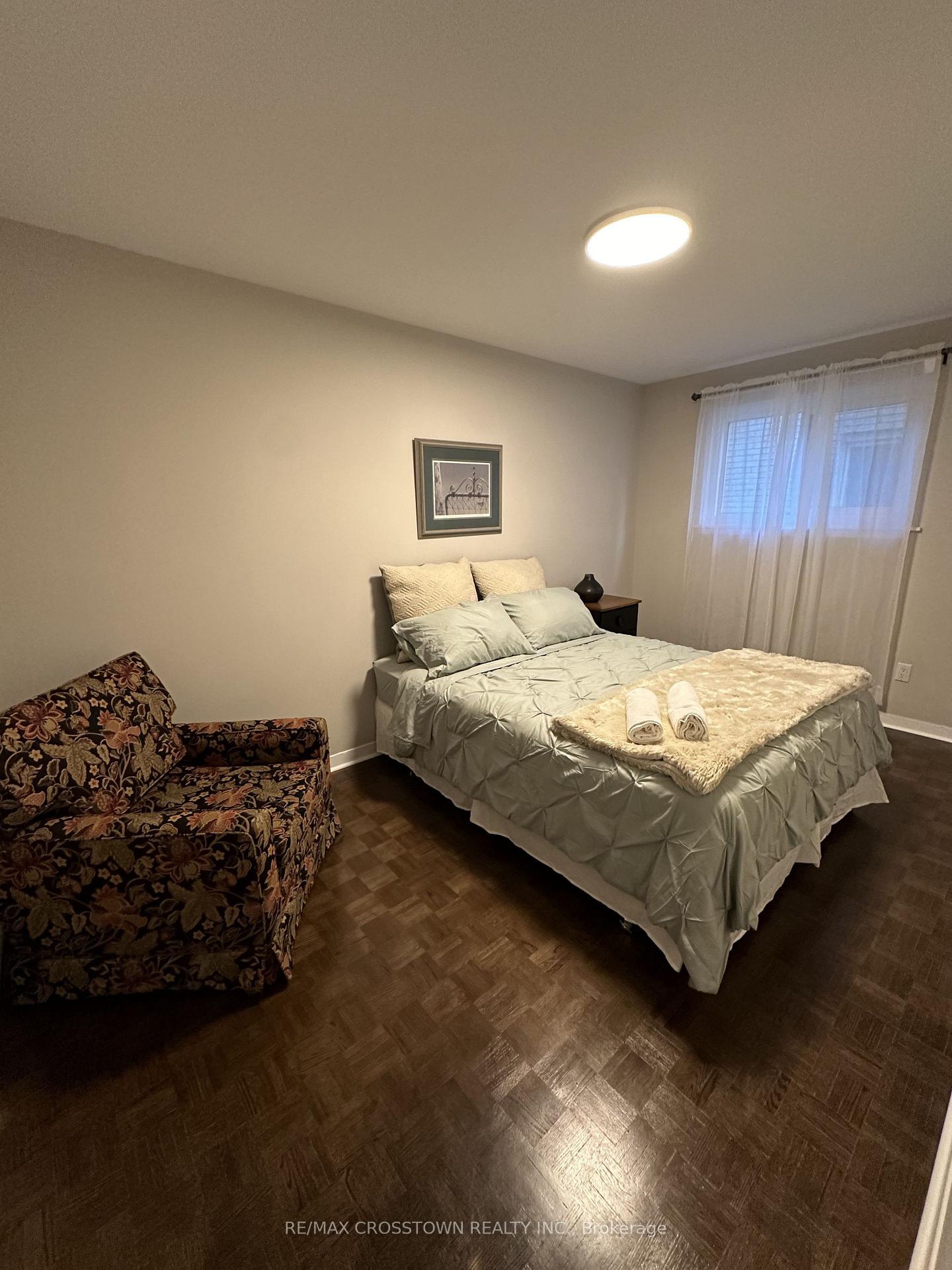 Photo 20 of 64 Marshall Street, Barrie, Allandale Heights — HOMEH