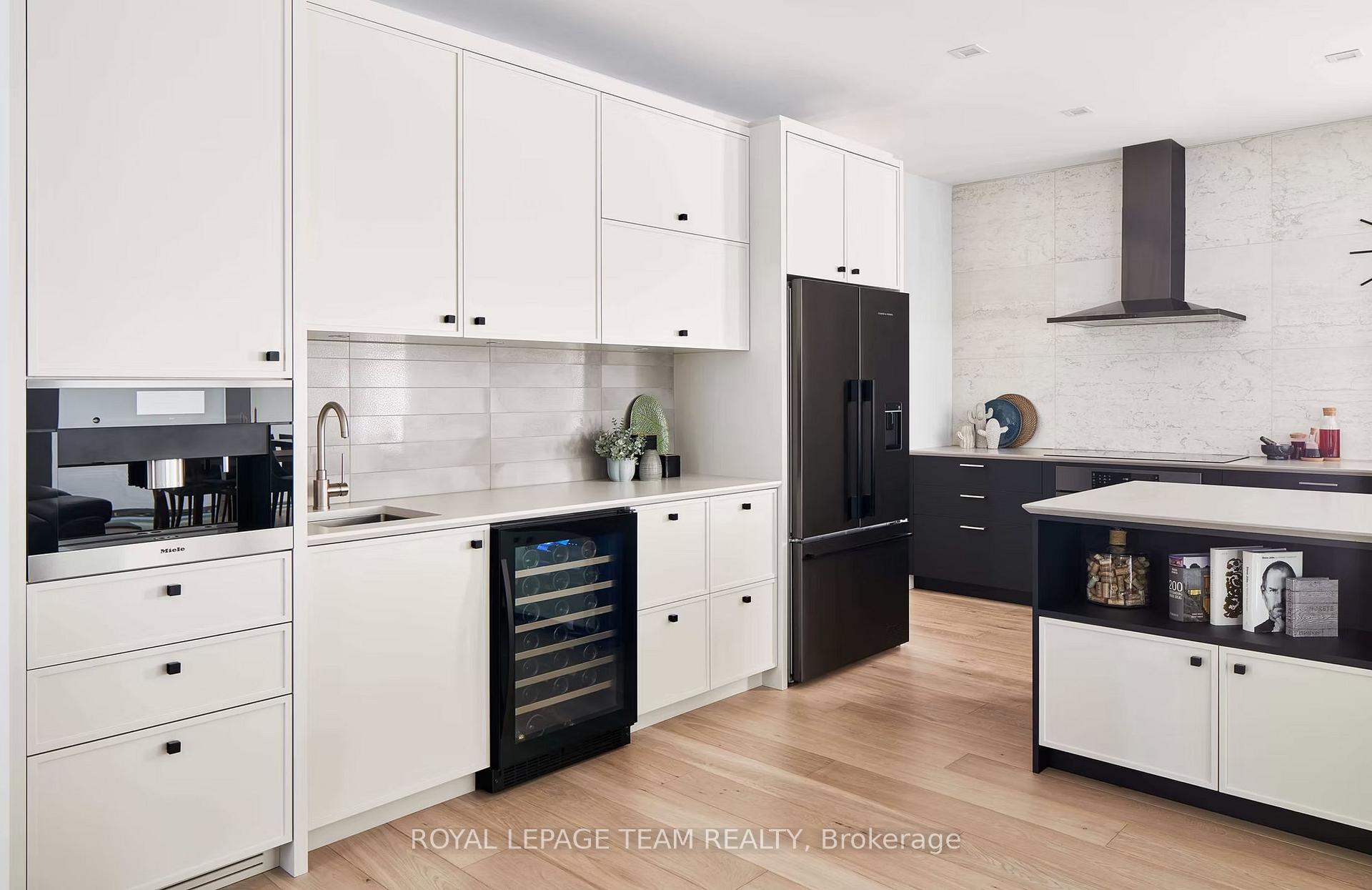 Photo 16 of 2118 Westbourne Avenue, Ottawa, McKellar Heights/Glabar Park — HOMEH