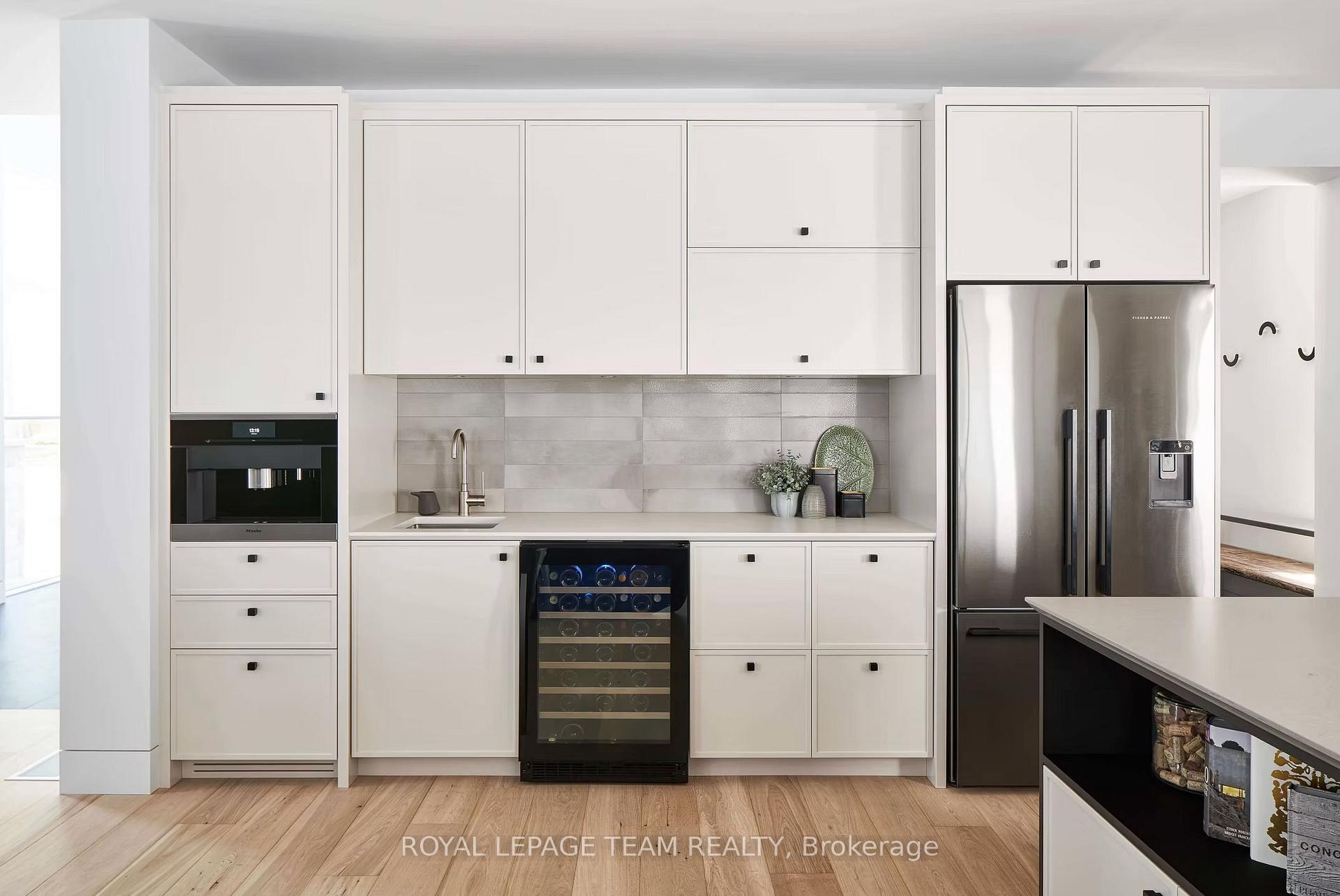 Photo 18 of 2118 Westbourne Avenue, Ottawa, McKellar Heights/Glabar Park — HOMEH