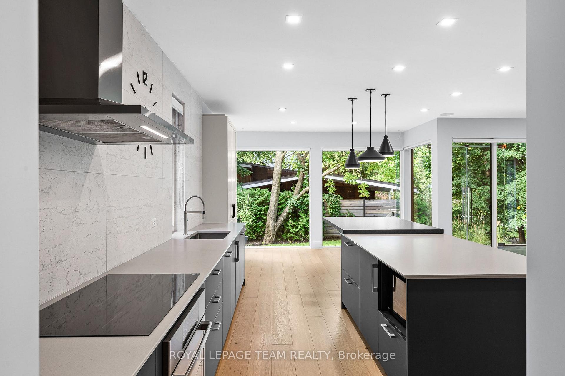 Photo 21 of 2118 Westbourne Avenue, Ottawa, McKellar Heights/Glabar Park — HOMEH