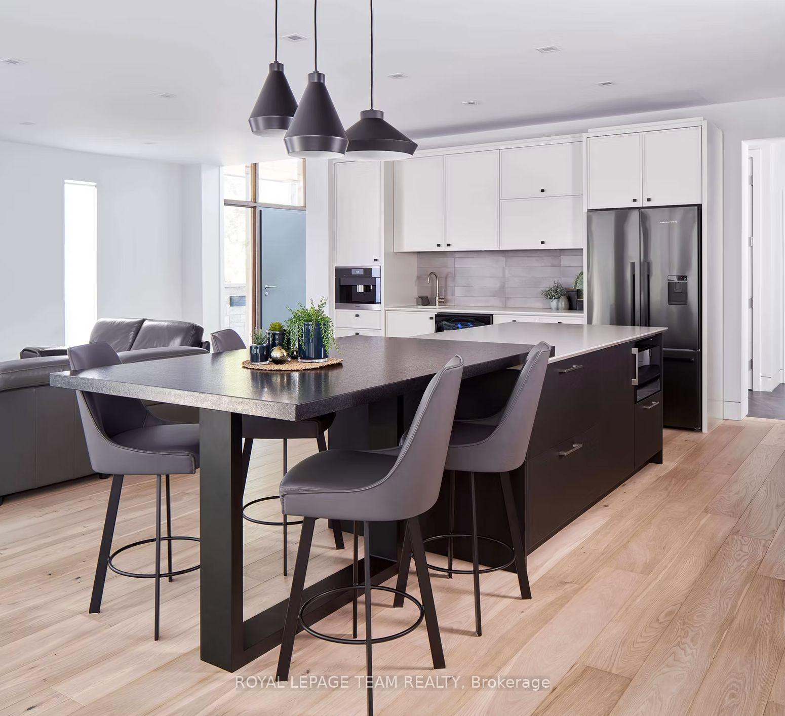 Photo 23 of 2118 Westbourne Avenue, Ottawa, McKellar Heights/Glabar Park — HOMEH