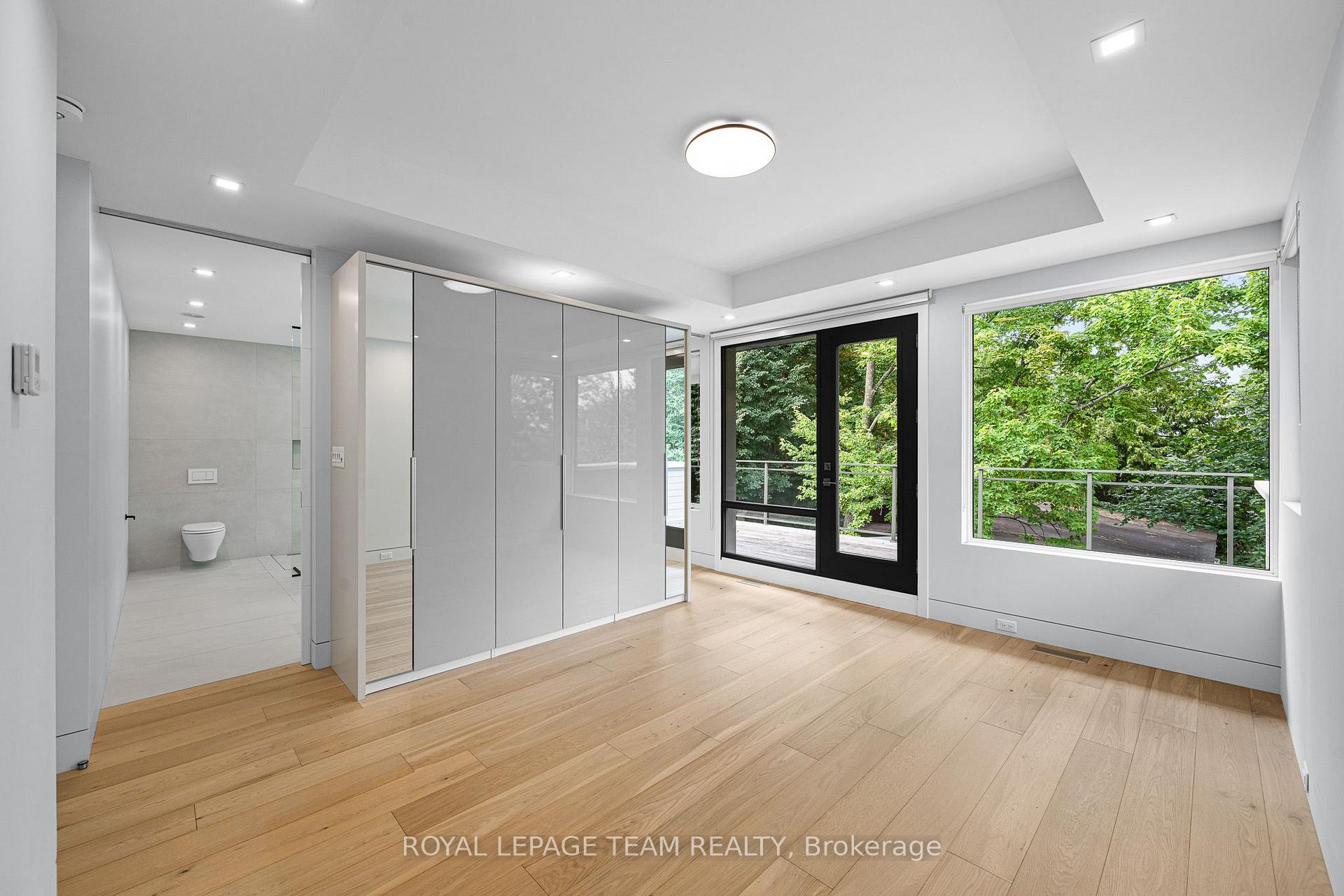 Photo 41 of 2118 Westbourne Avenue, Ottawa, McKellar Heights/Glabar Park — HOMEH