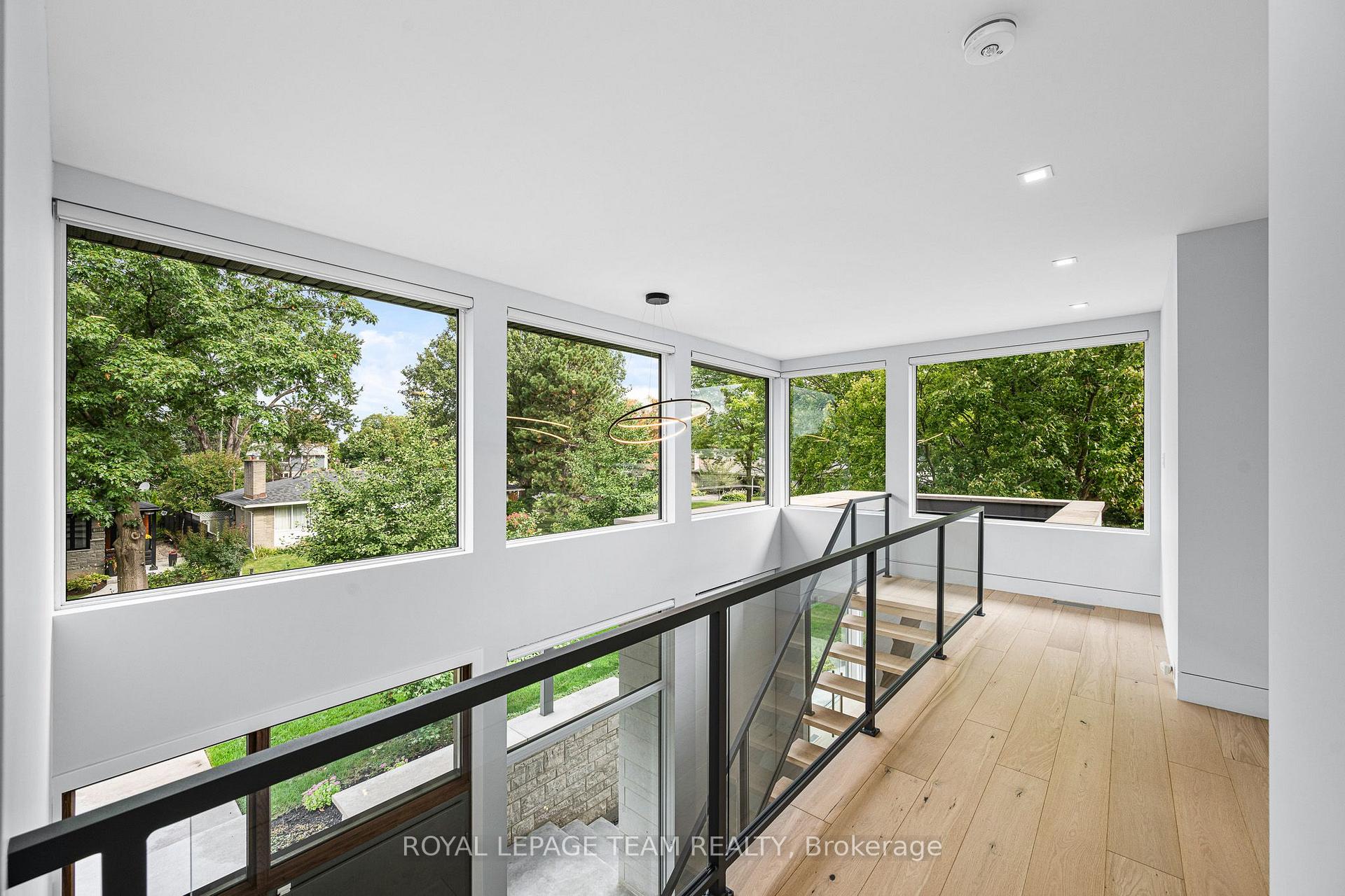 Photo 56 of 2118 Westbourne Avenue, Ottawa, McKellar Heights/Glabar Park — HOMEH