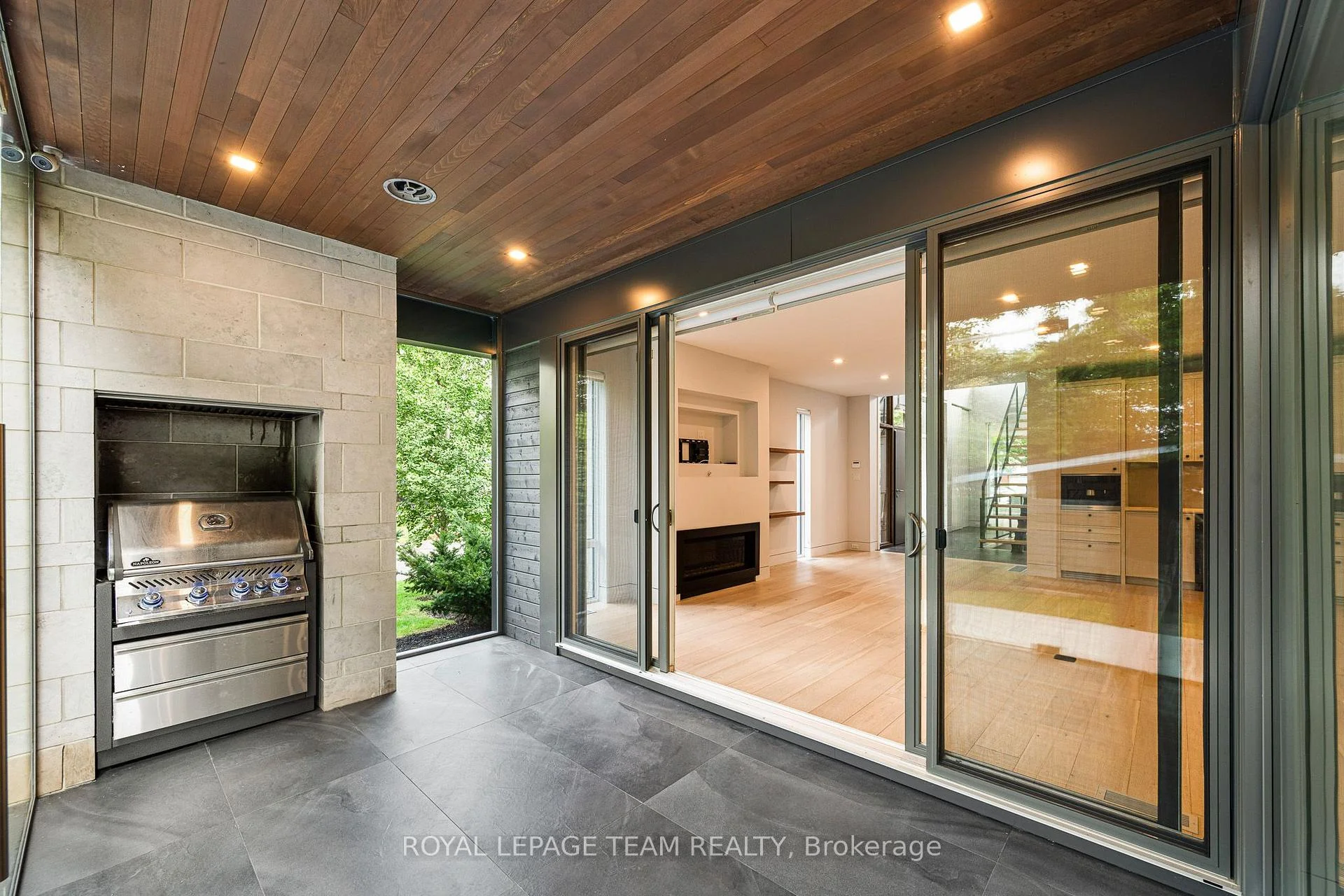 Photo 29 of 2118 Westbourne Avenue, Ottawa, McKellar Heights/Glabar Park — HOMEH