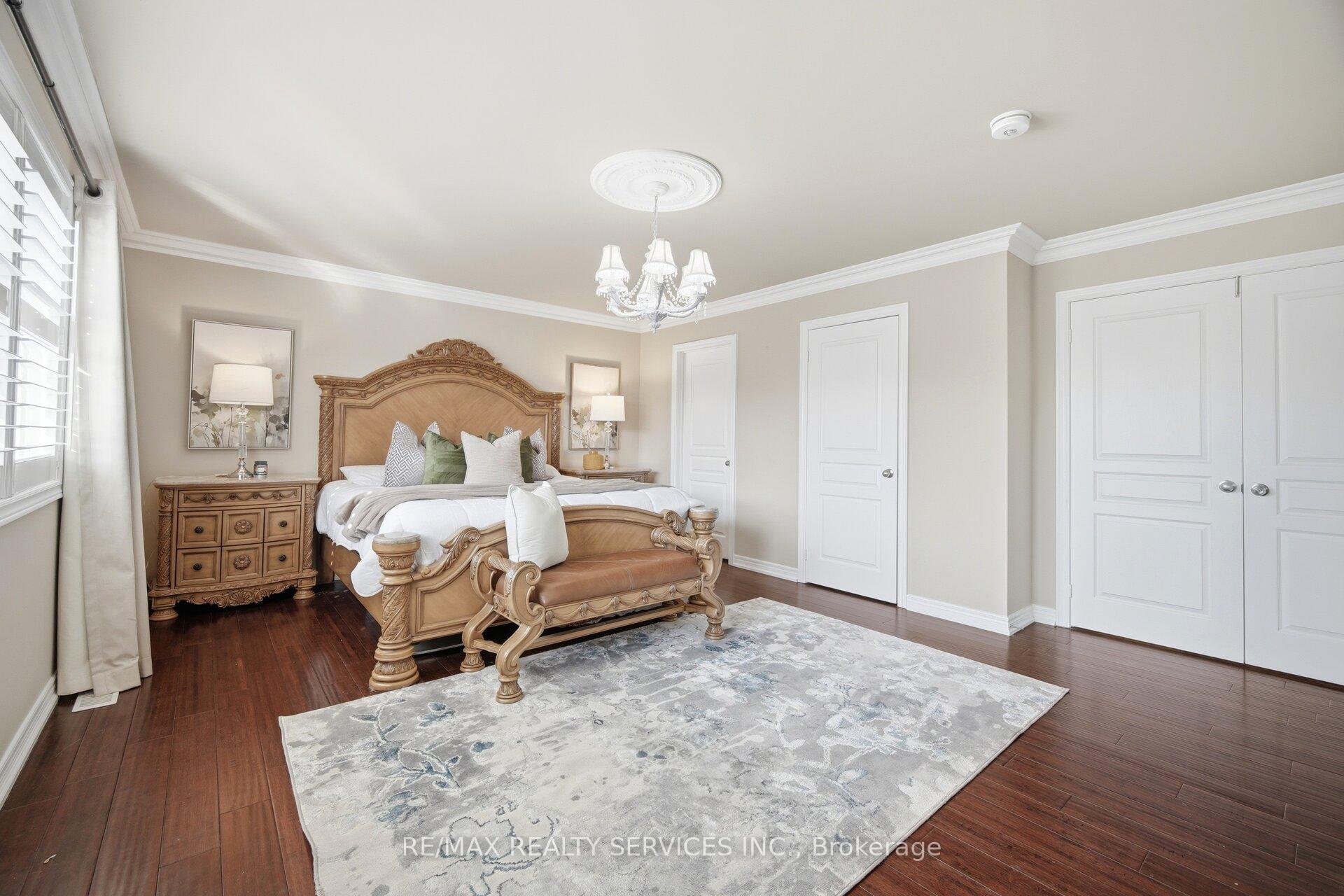 Photo 17 of 6 Snapdragon Square, Brampton, Bram East — HOMEH