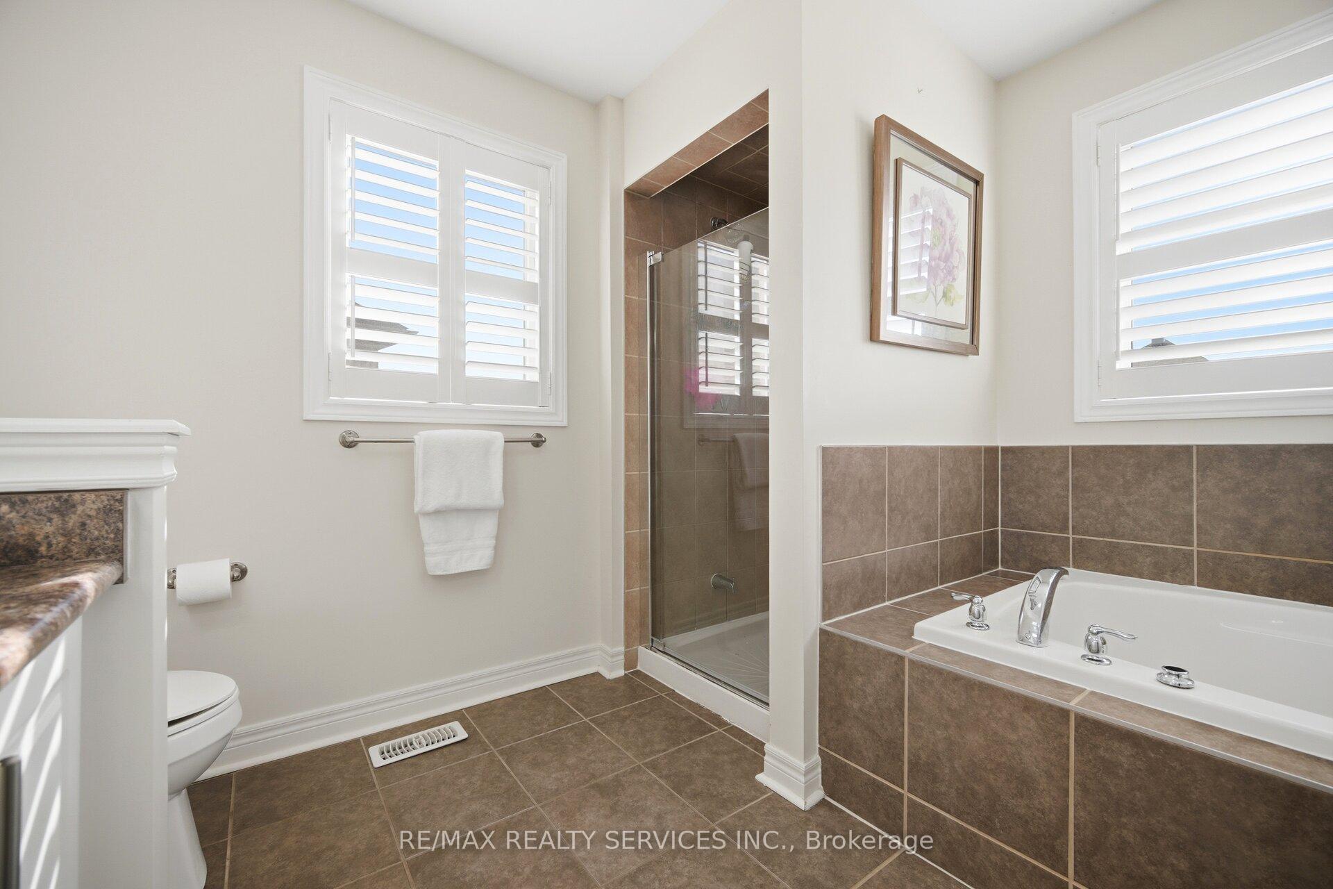 Photo 20 of 6 Snapdragon Square, Brampton, Bram East — HOMEH